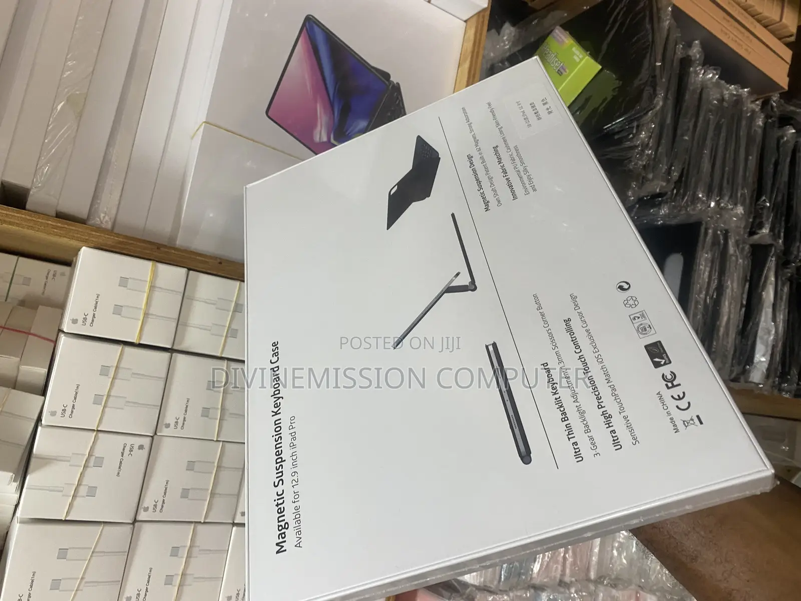 iPad 12.9 Smart Case and Keyboard
