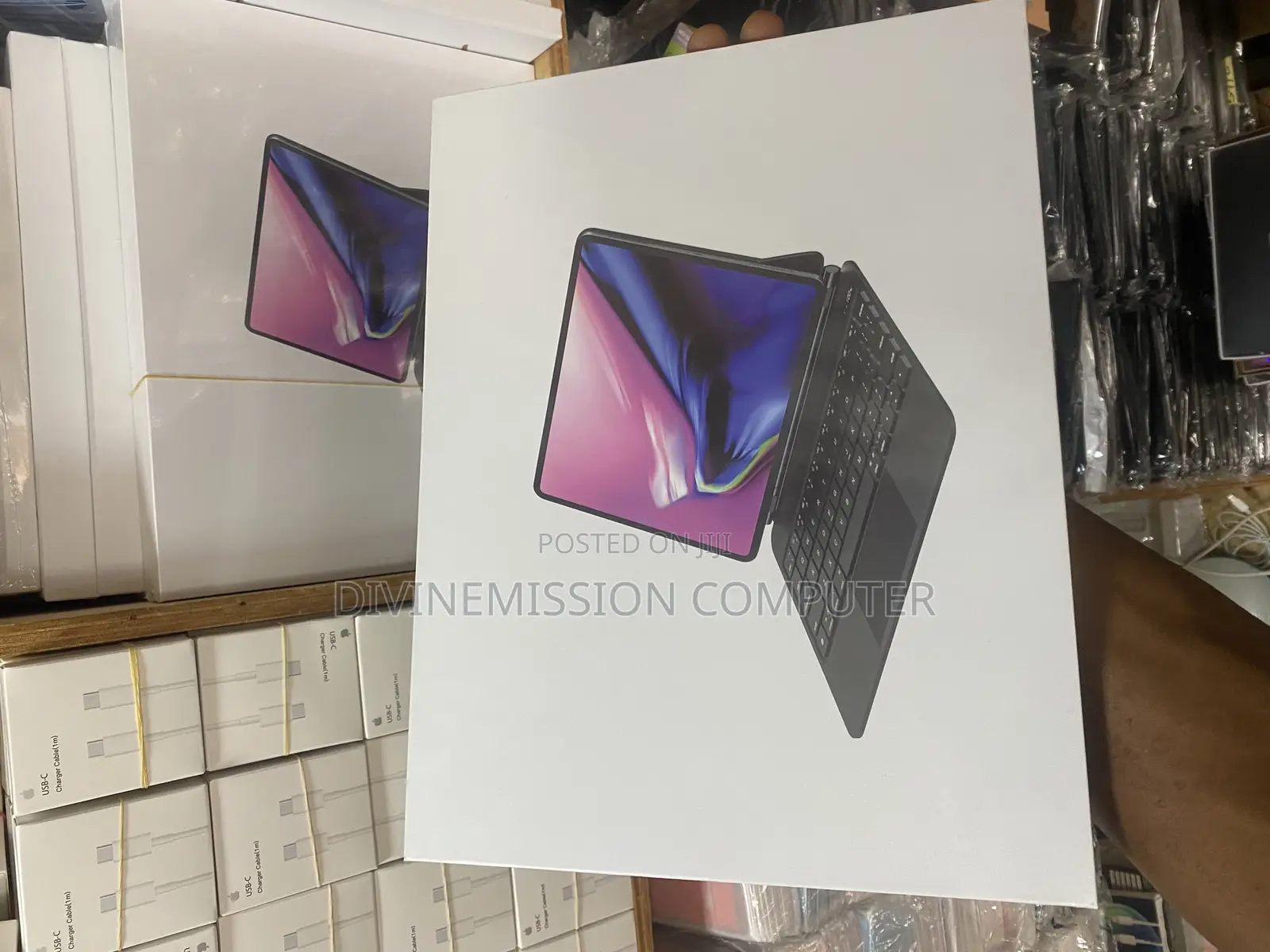 iPad 12.9 Smart Case and Keyboard
