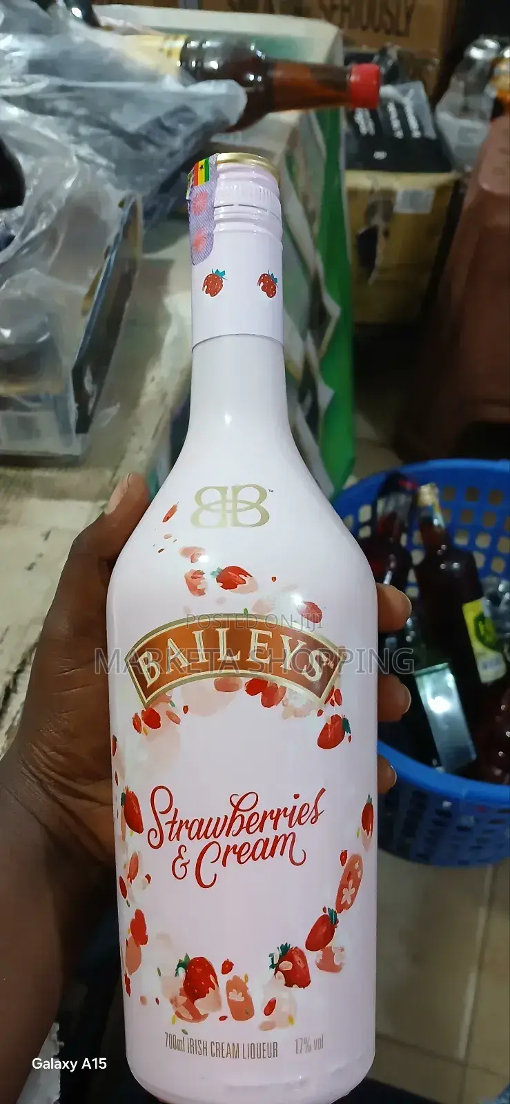Baileys Strawberry And Cream 700ml