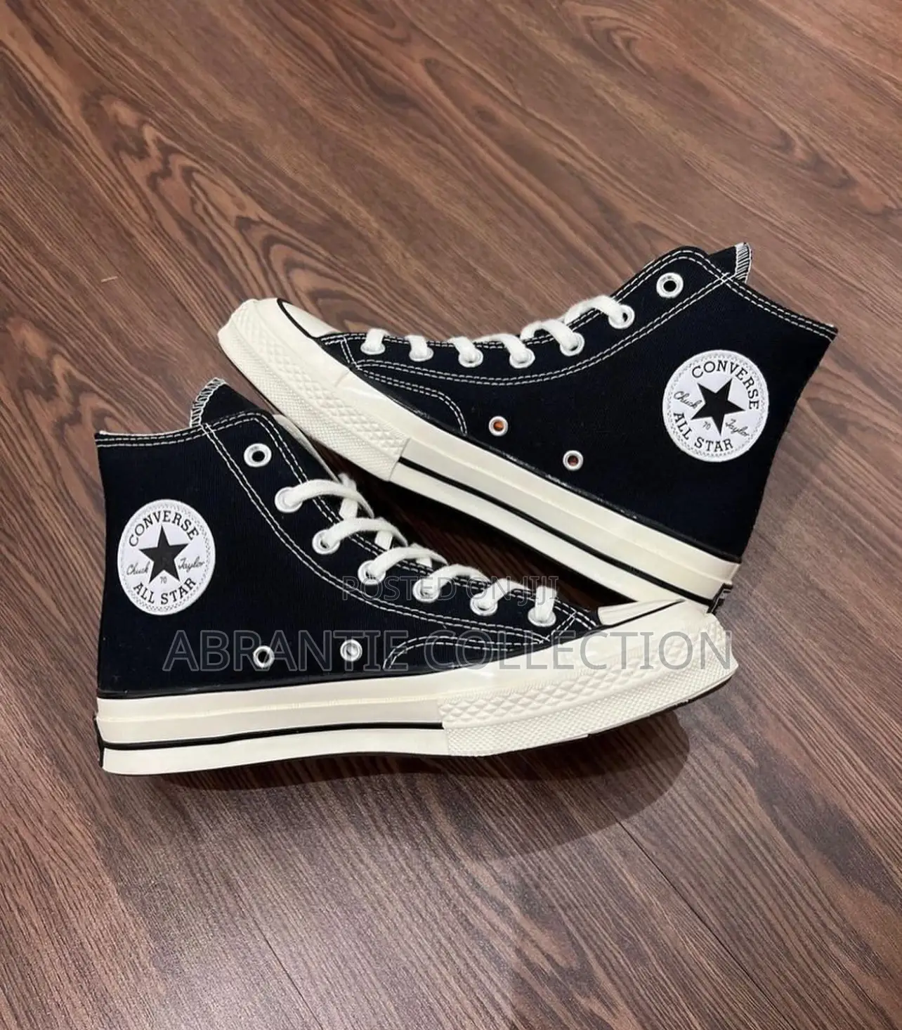 Authentic Chuck Taylor Converse Sneaker