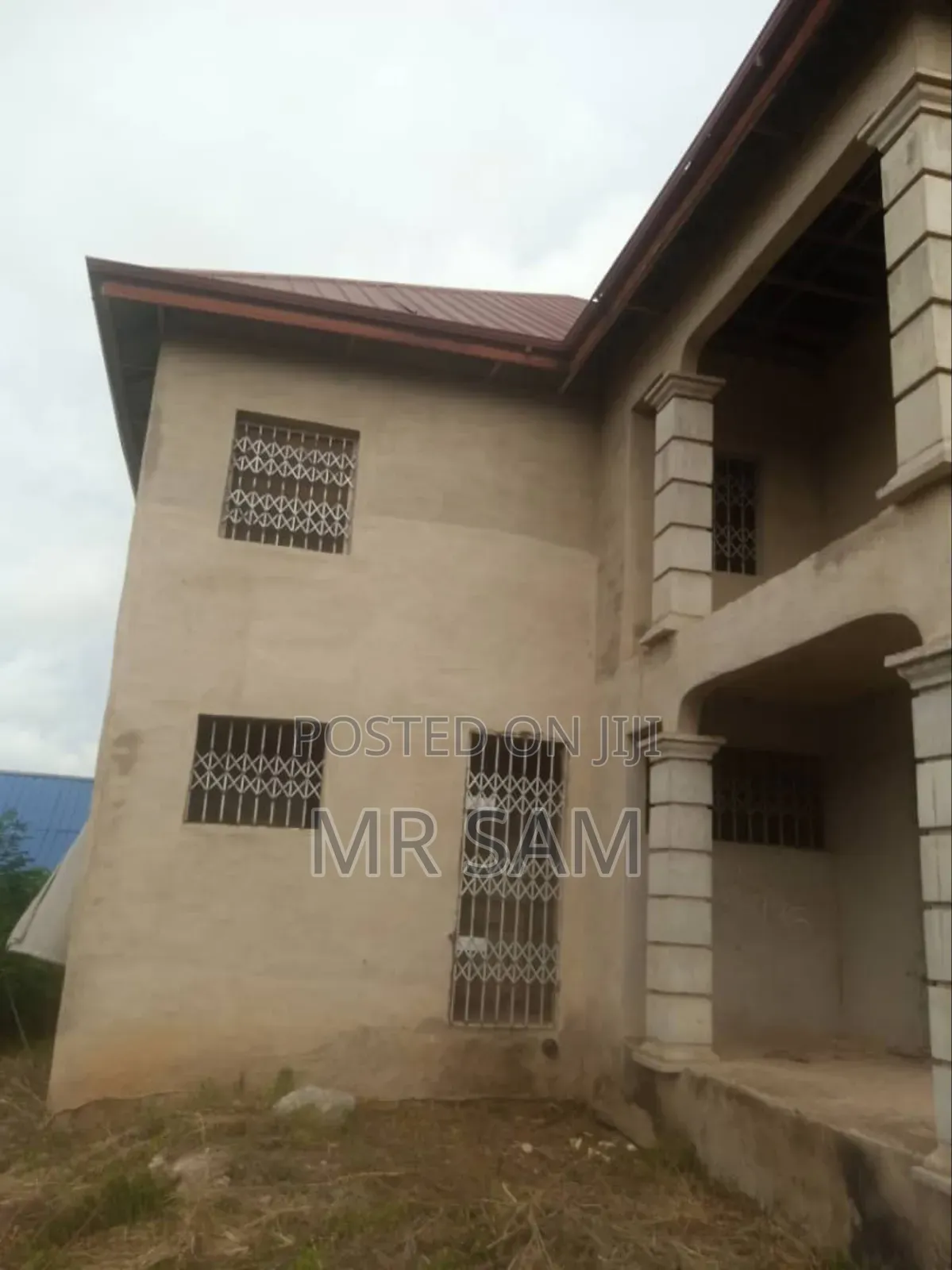 10bdrm House in Sam Properties, Kasoa for sale