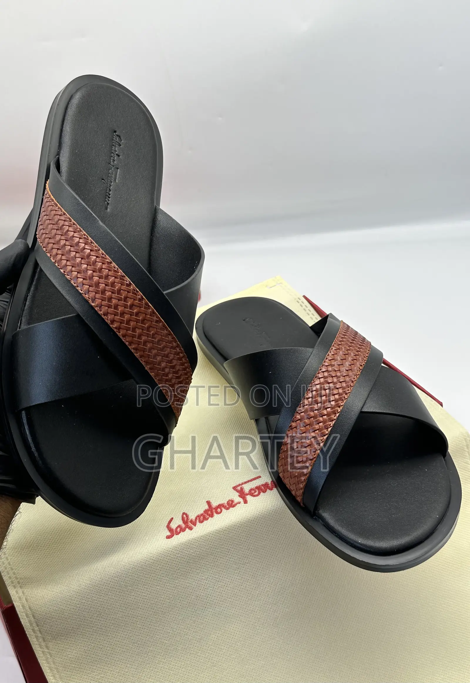 Ferragamo Men’S Two Toned Leather Slippers