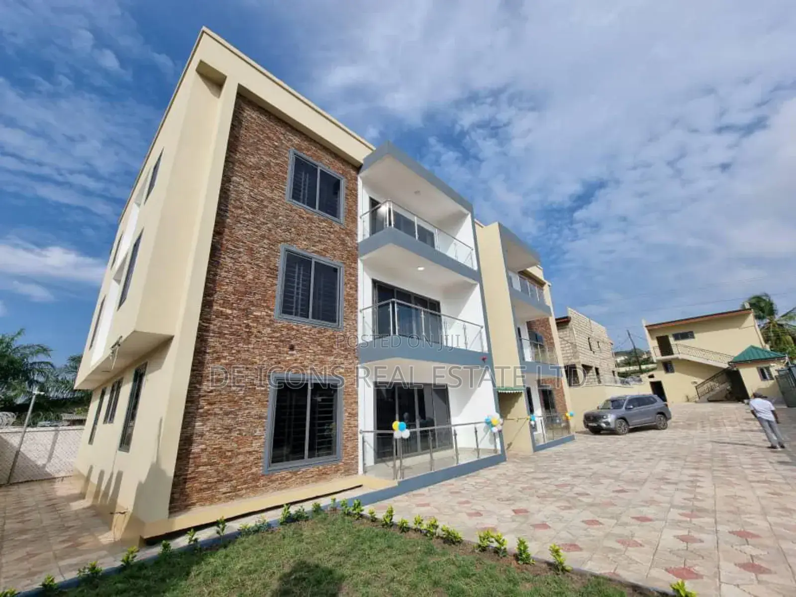 2bdrm Apartment in De-Icons Real Estate, Ga South Municipal for rent