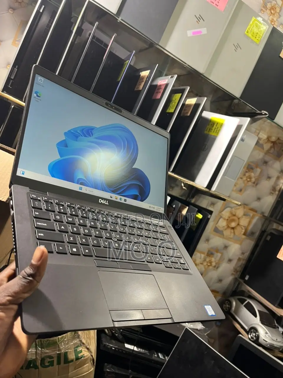 Laptop Dell Latitude 7400 8GB Intel Core I7 SSD 256GB