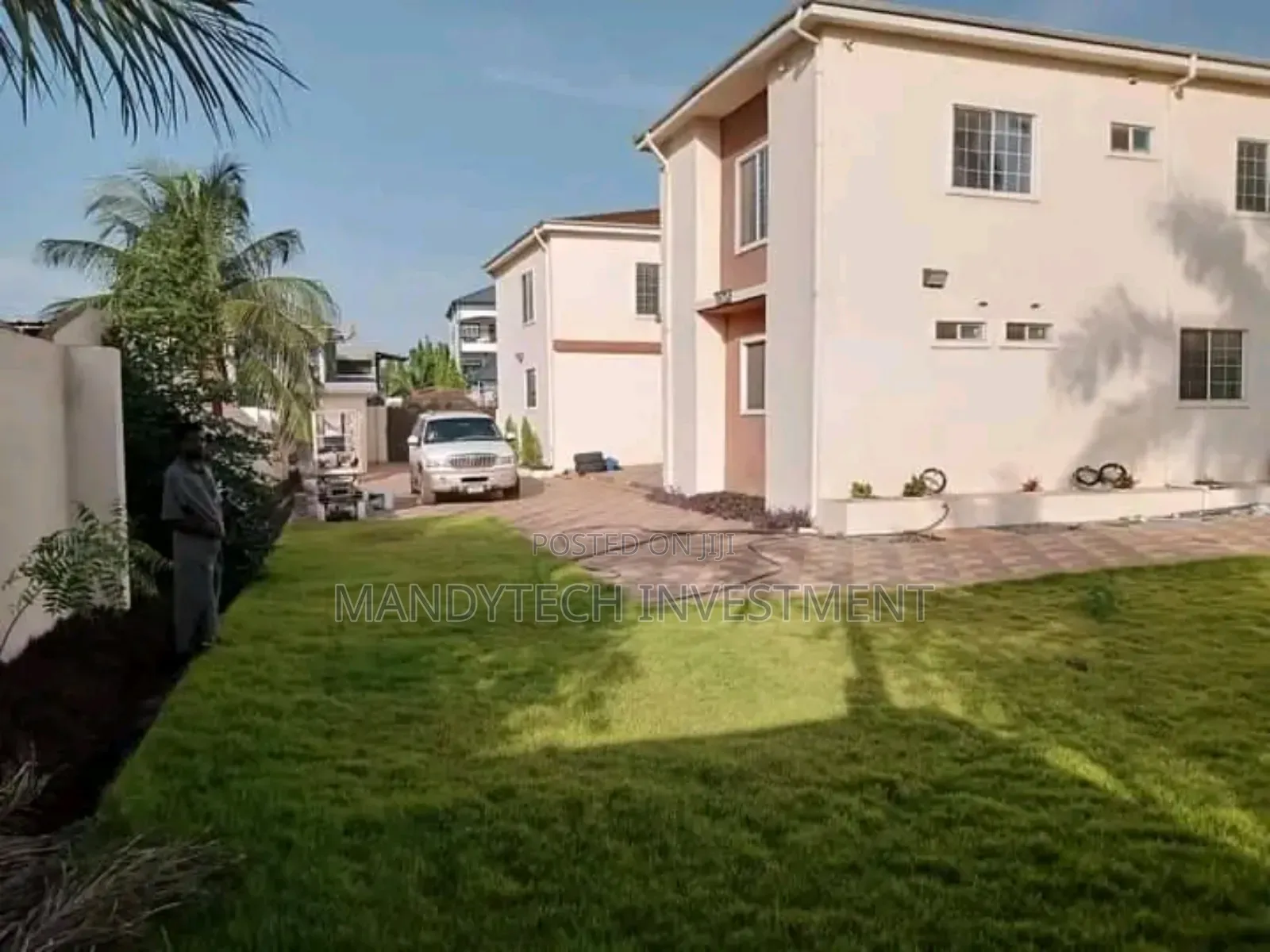 20bdrm Apartment in Barrier for sale