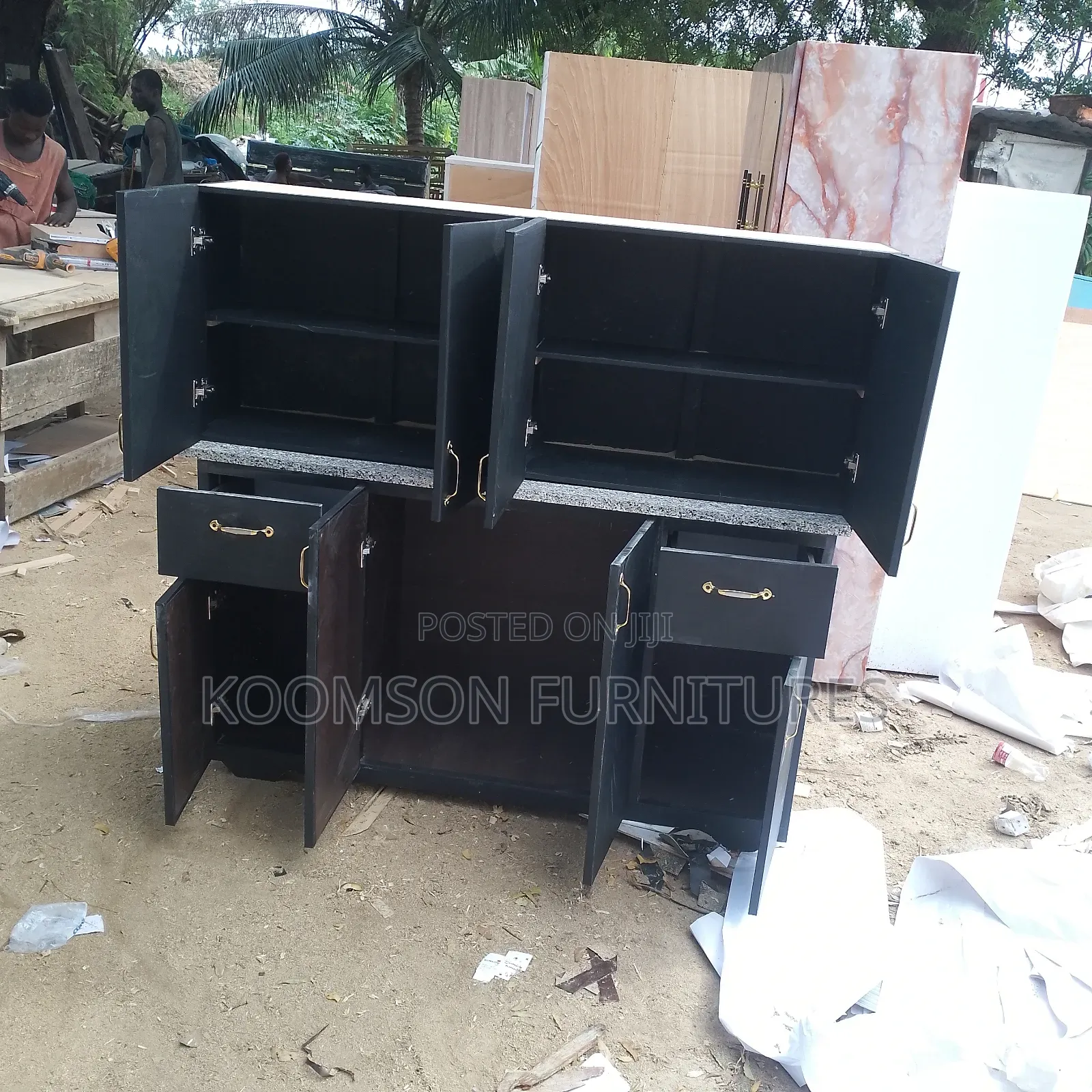 Quality Kitchen Cabinet 5ft Both (Payment After Delivery)