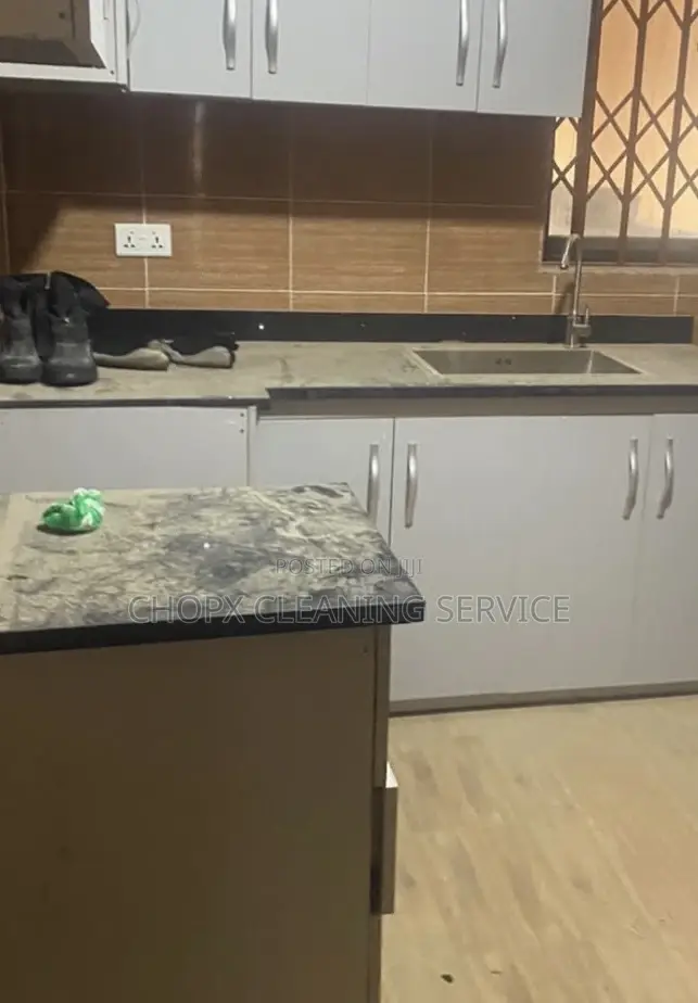 Expert Floor Tile Deep Cleaning Service