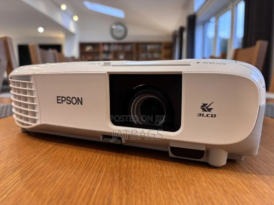 Epson Eb-X39 Projector 3500 Lumens - Uk Used (Free Delivery)