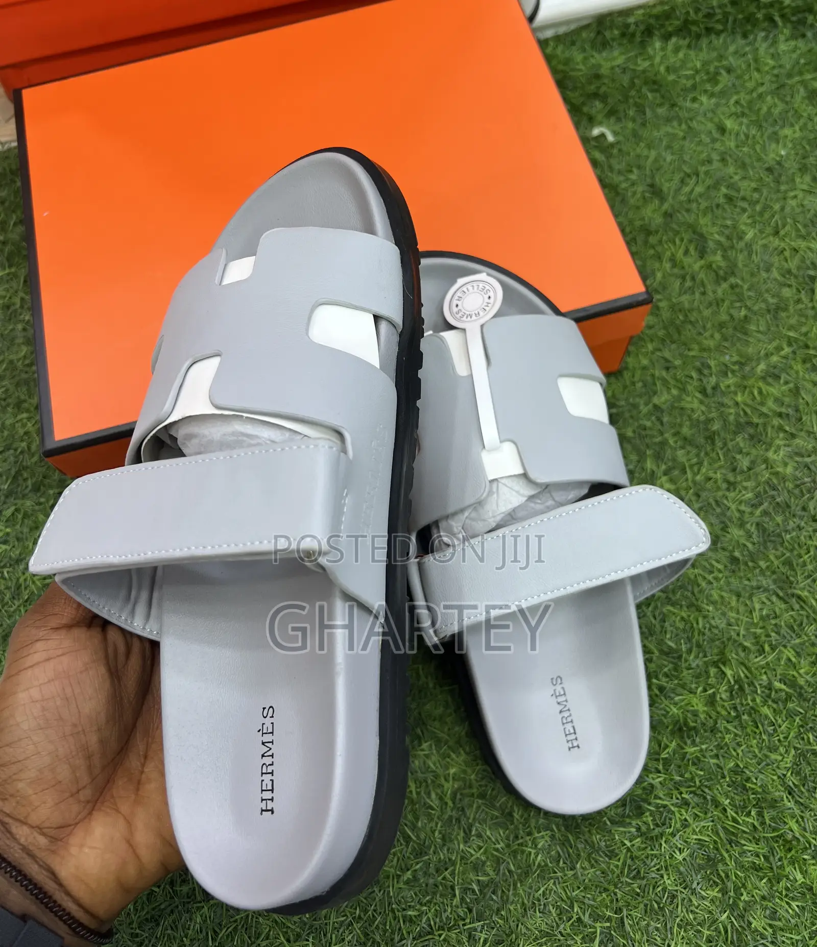 Ladies Fashion Hermes Slipper || Gray