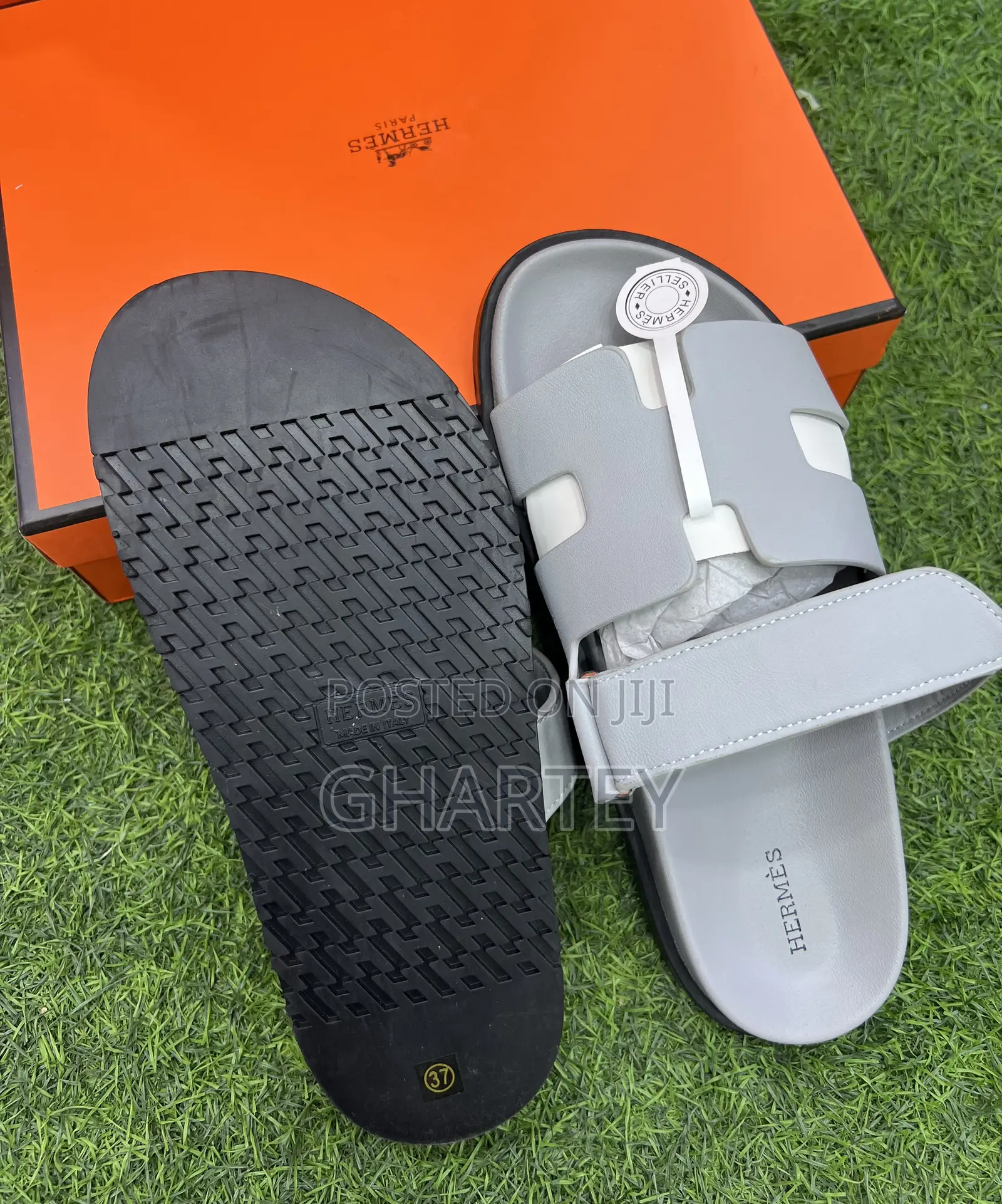 Ladies Fashion Hermes Slipper || Gray