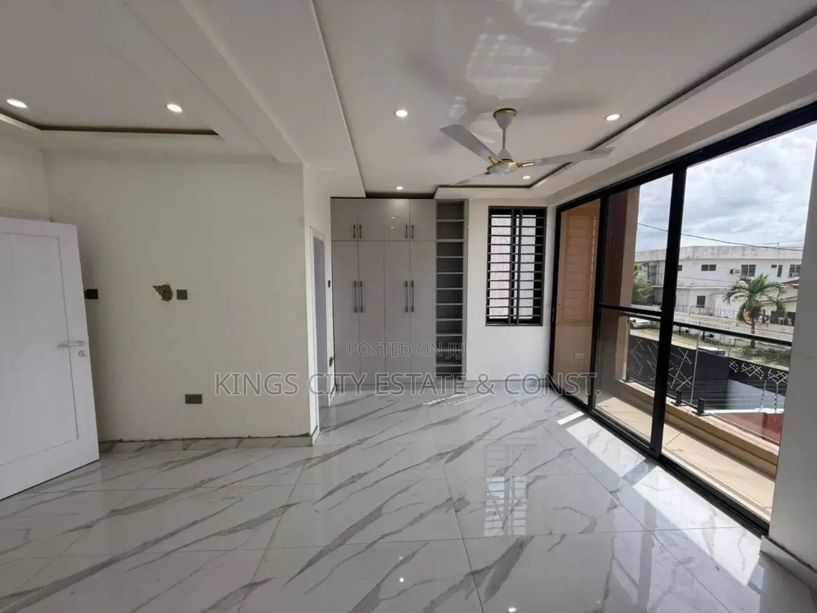 4bdrm House in West-Land-Road, North Legon for sale