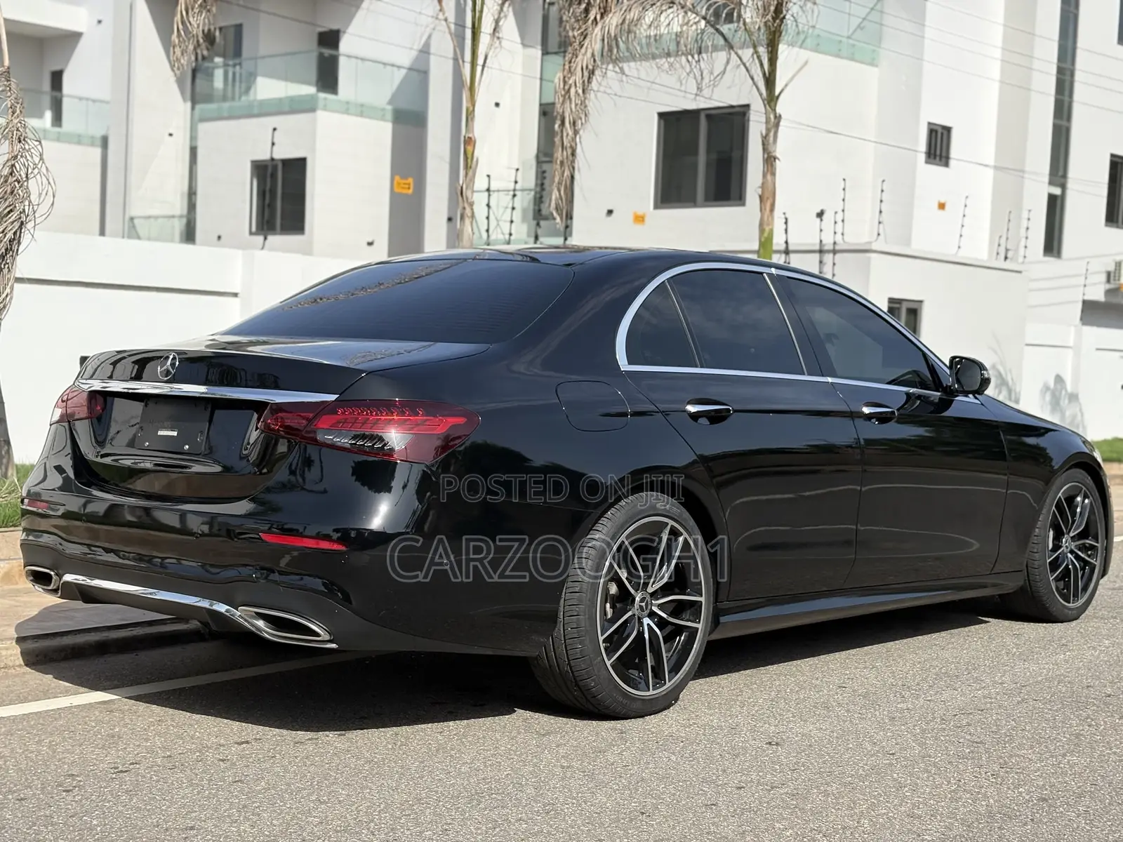 Mercedes-Benz E350 2020 Black