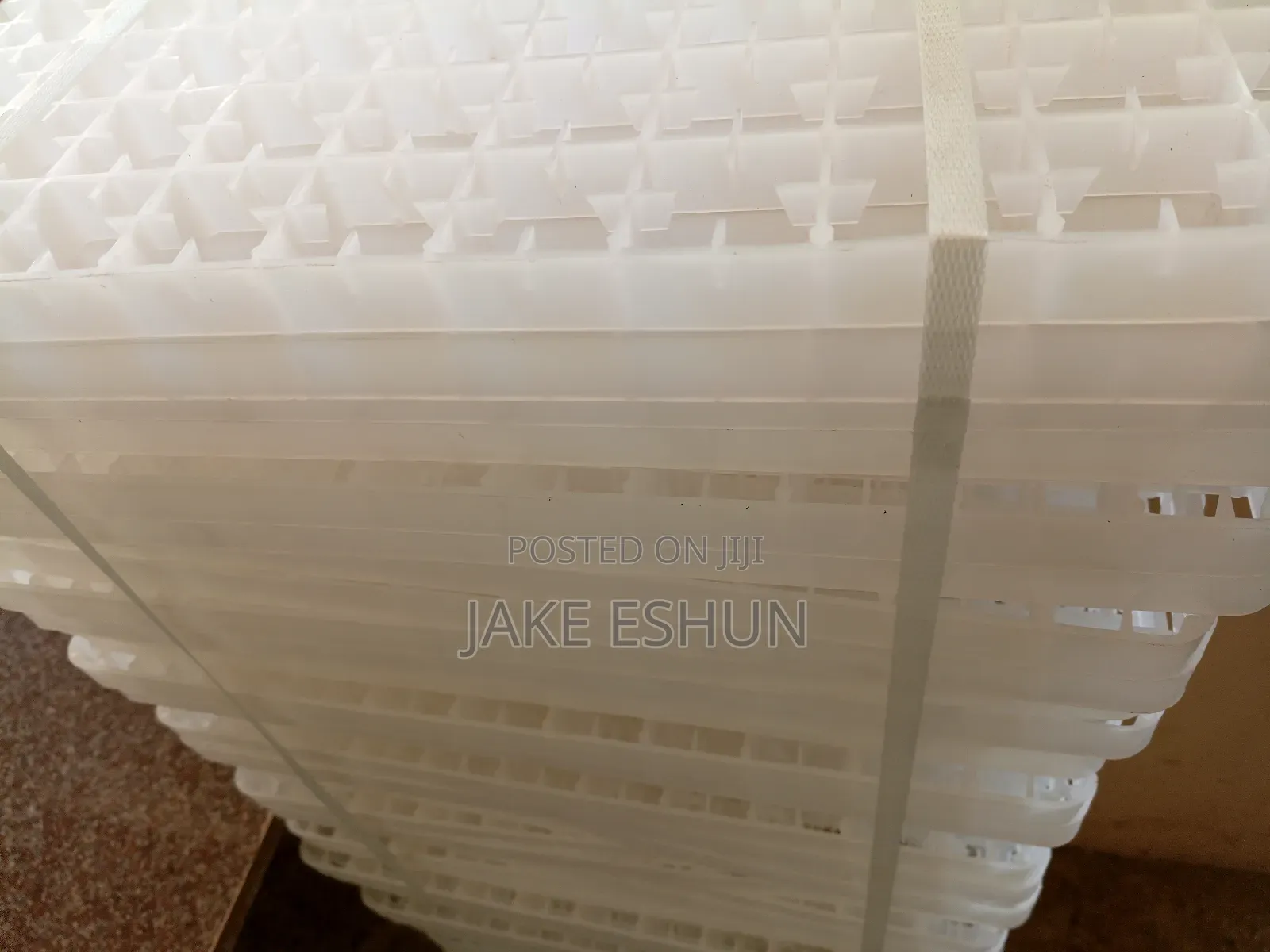 88 Egg Trays