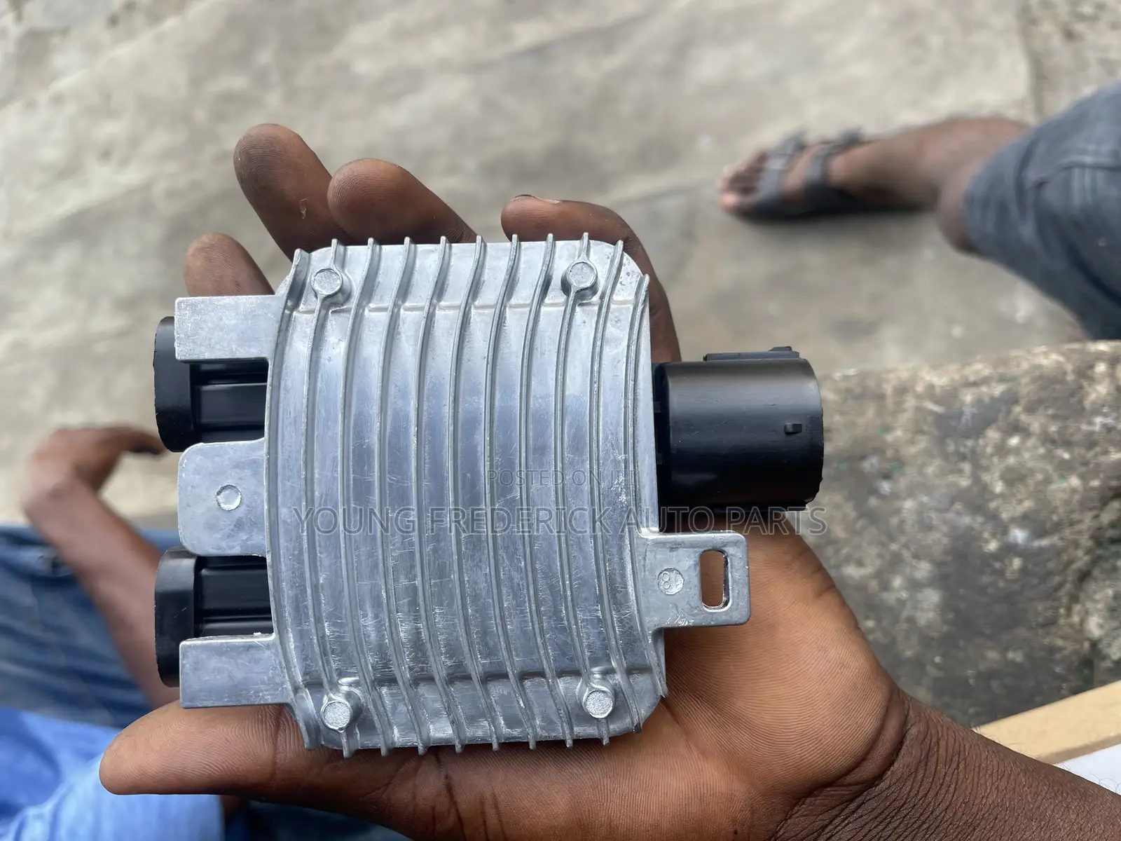 Land Rover/Ranger Rover Fan Resistance or Regulator