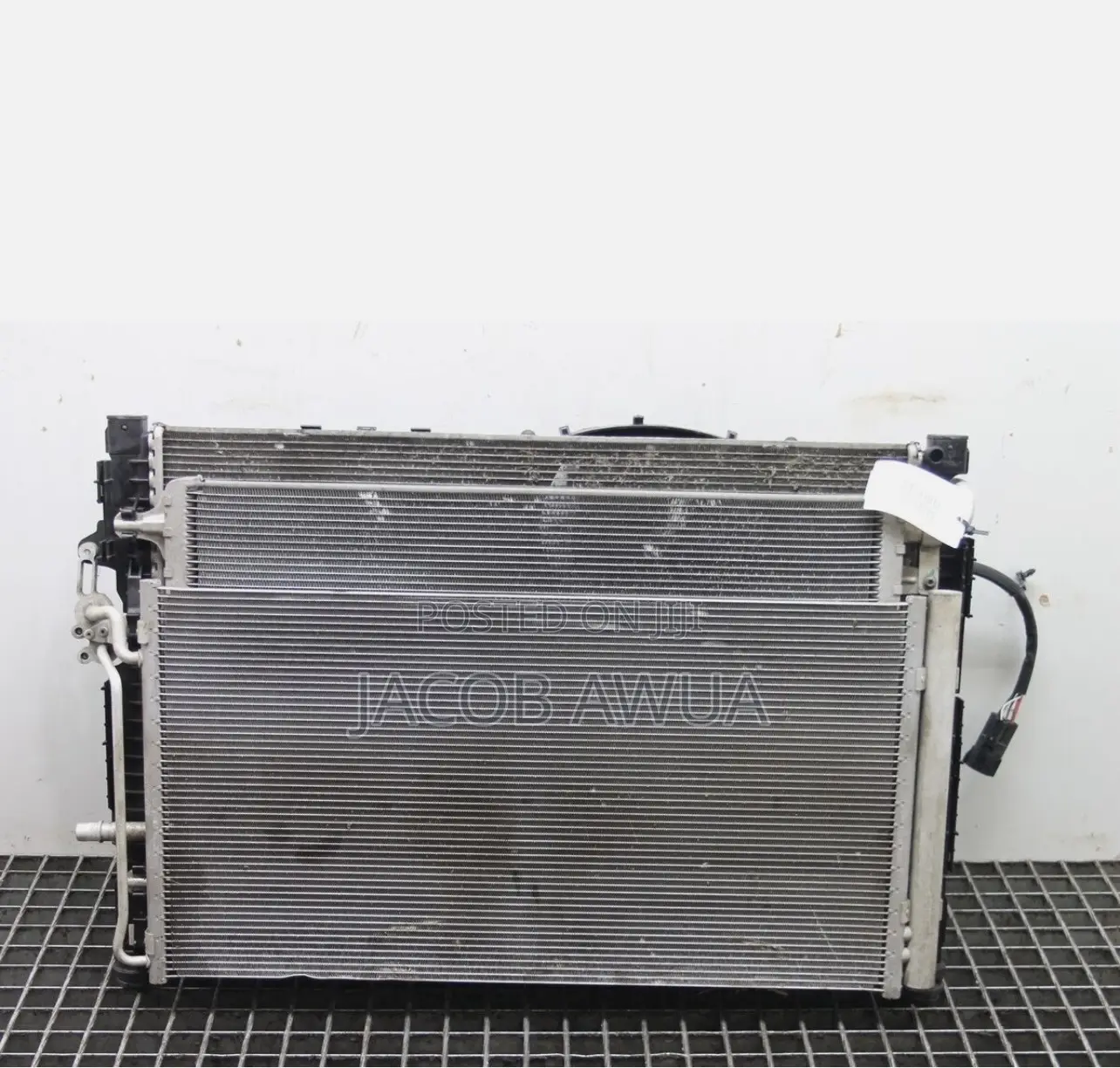 Range Rover Evoque 2019 Radiator Complete