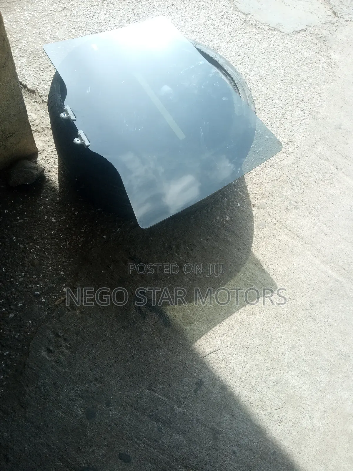 Toyota Tundra 2023 Back Door Glass Tinted