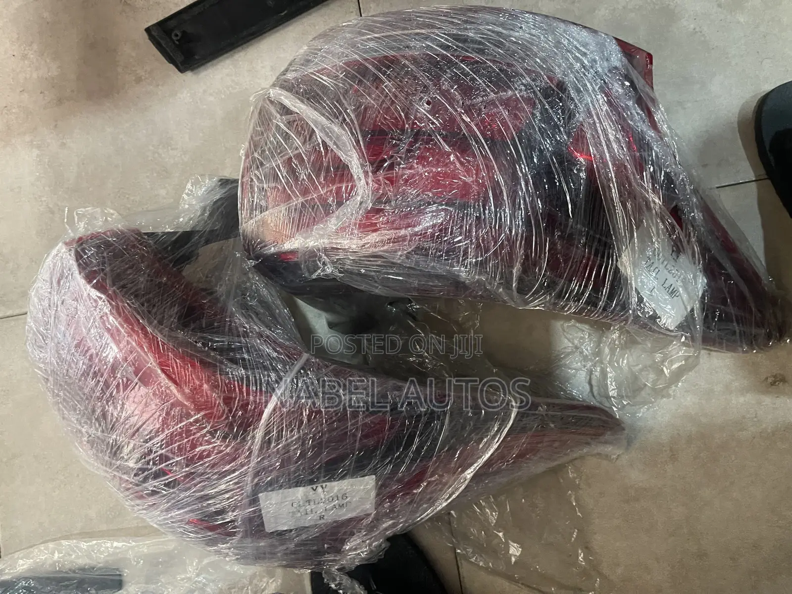 Outlander 2018 Tail Light Pair
