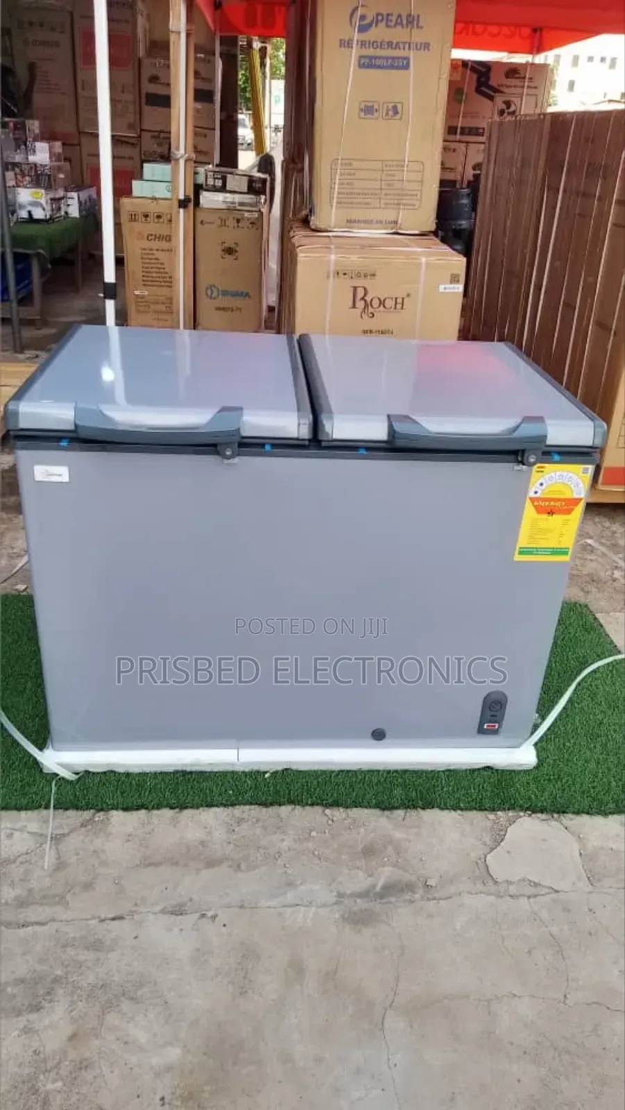 Goldstar Durable Double Door Chest Freezer 333 Litres