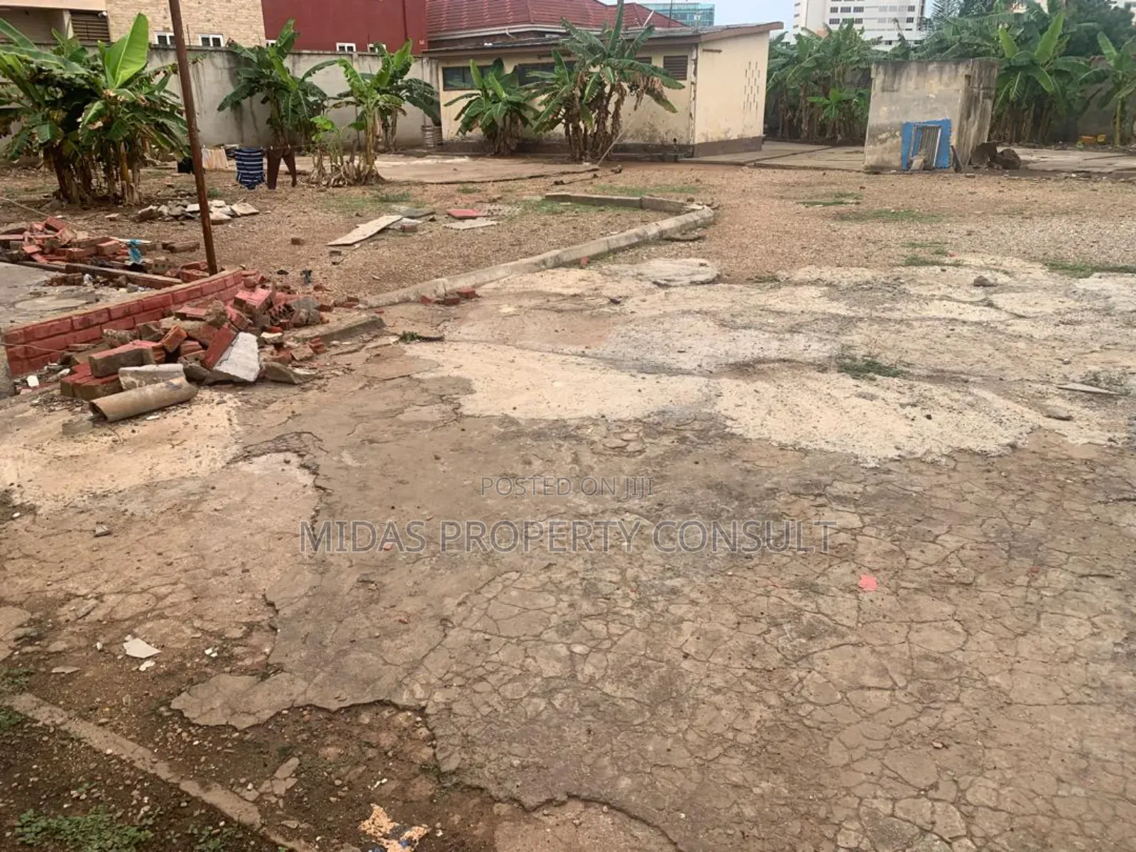 3 and Half Plot for Sale at Cantonment