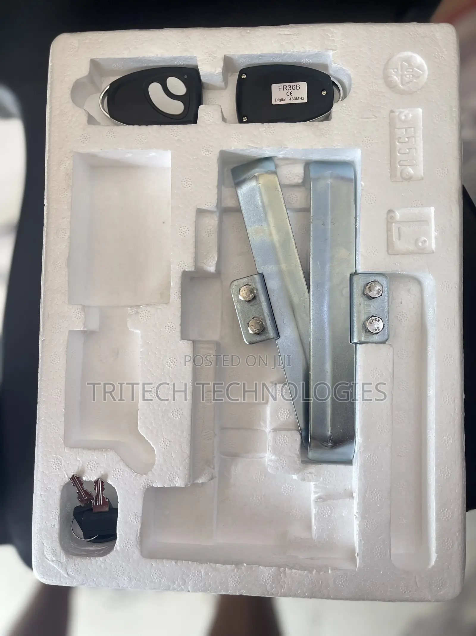 Hikvision Sliding Gate Opener Ds-K3sl306 800gh+Battery+ Rack