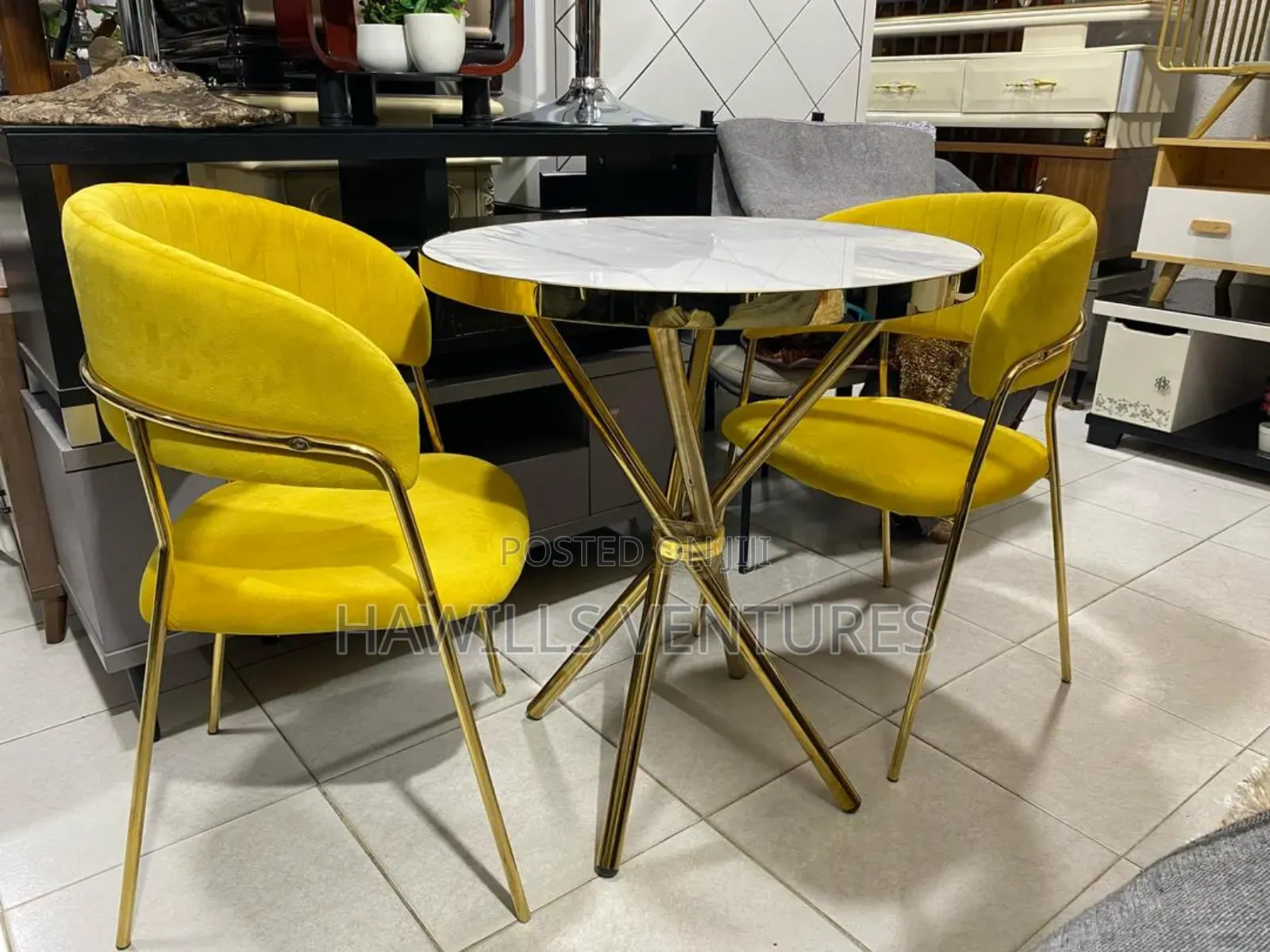 Restaurant Table With Chairs