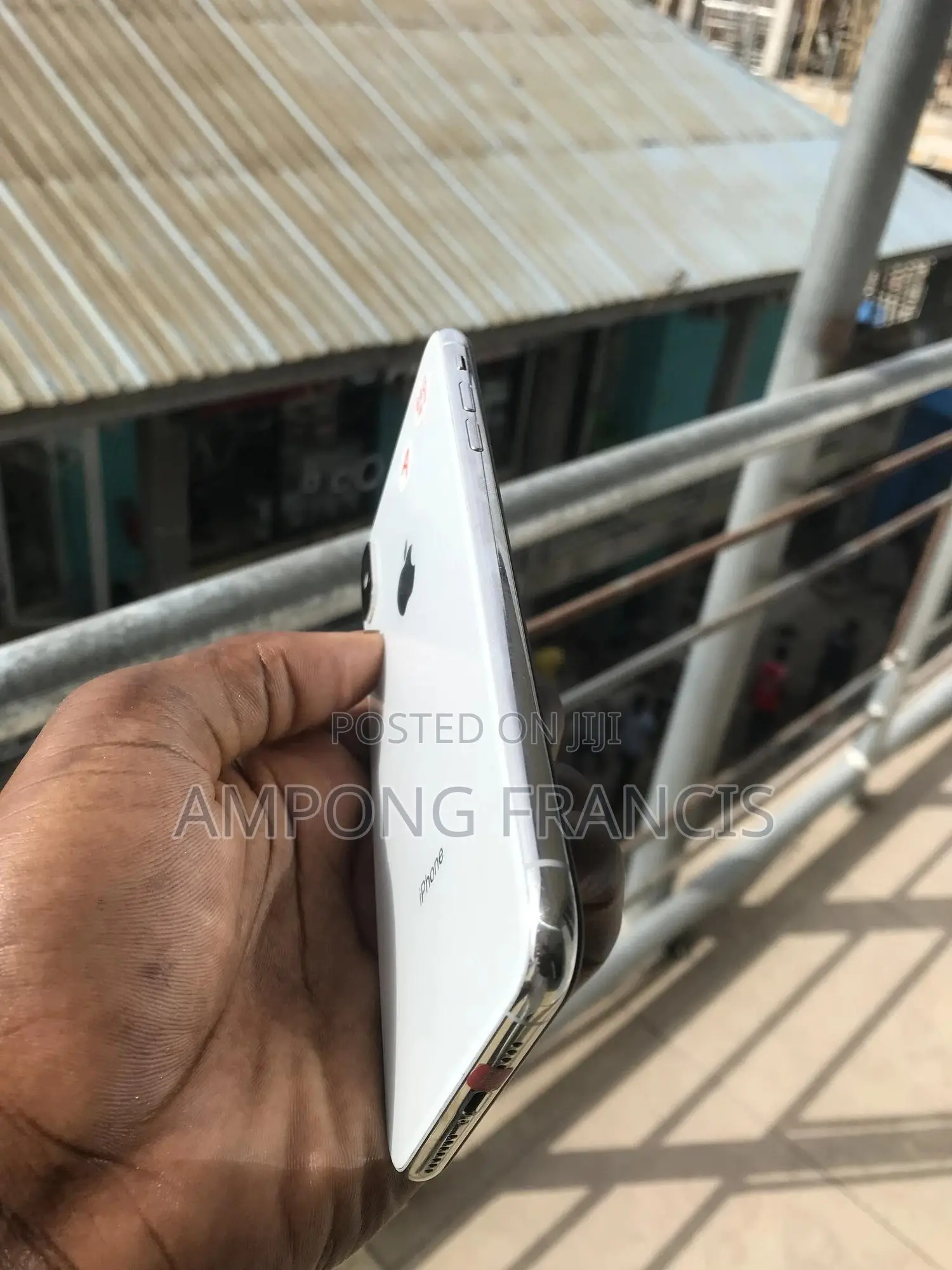 Apple iPhone XS Max 64 GB White