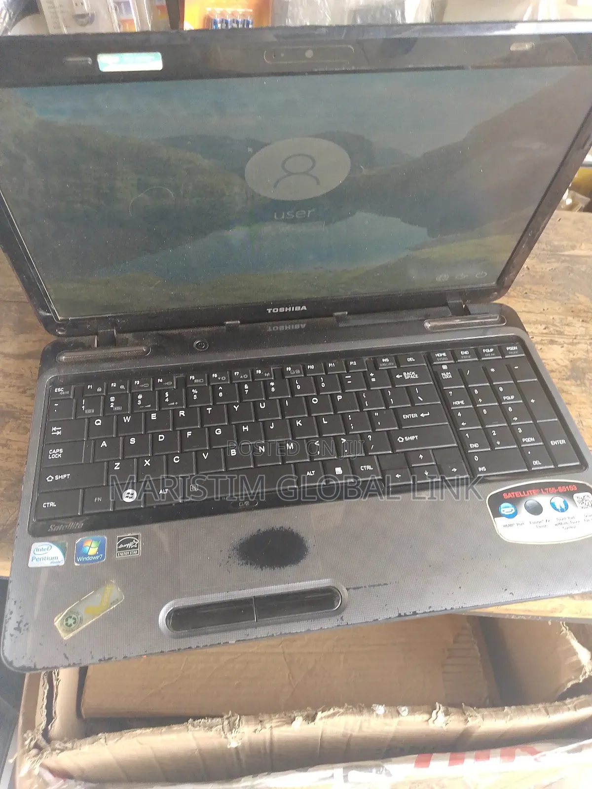 Laptop Toshiba Satellite L755 4GB Intel Pentium HDD 320GB
