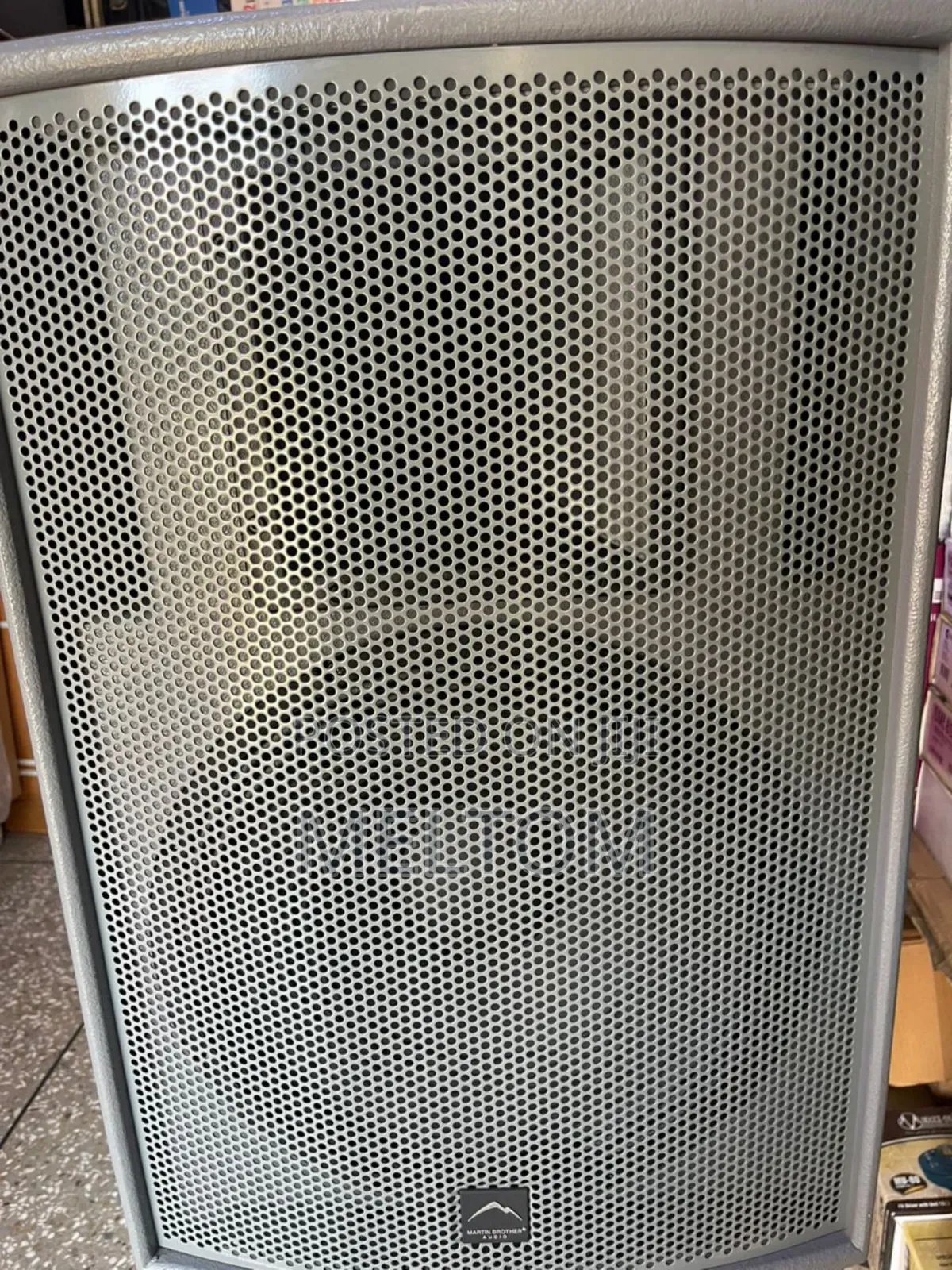 Martin Audio 15inches Short Range Speaker