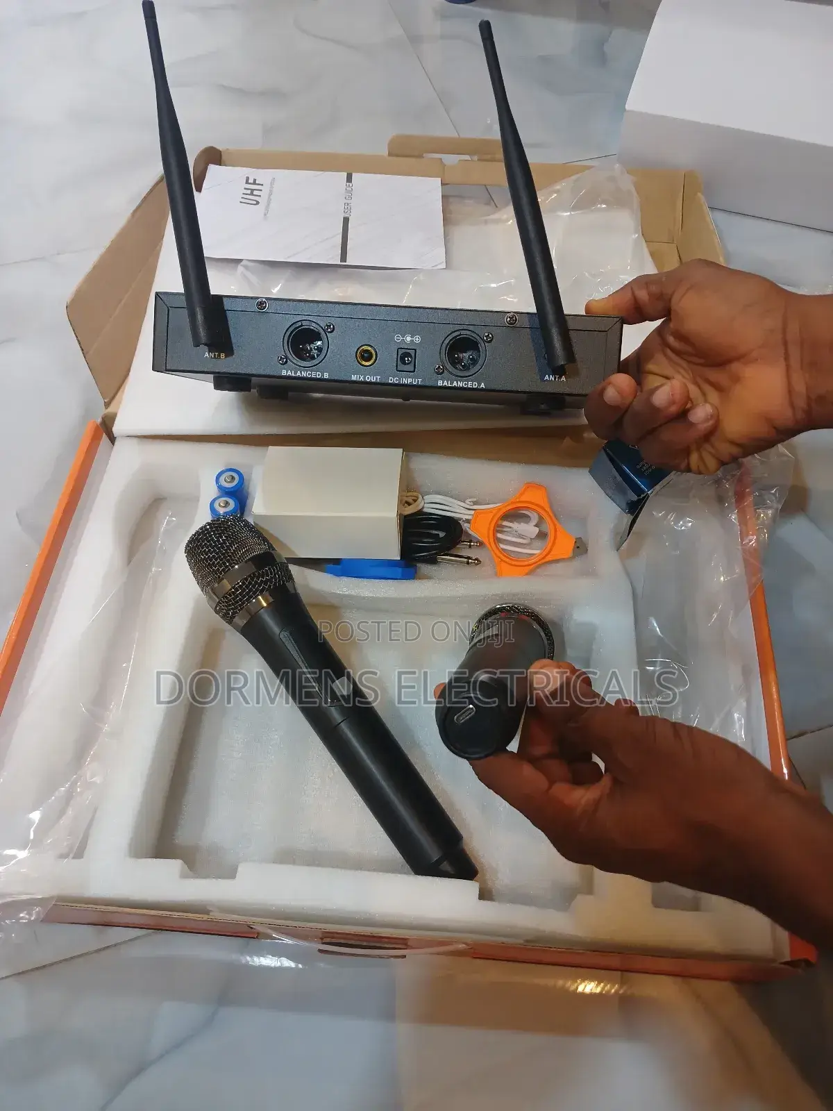JBL Rechargeable Microphone