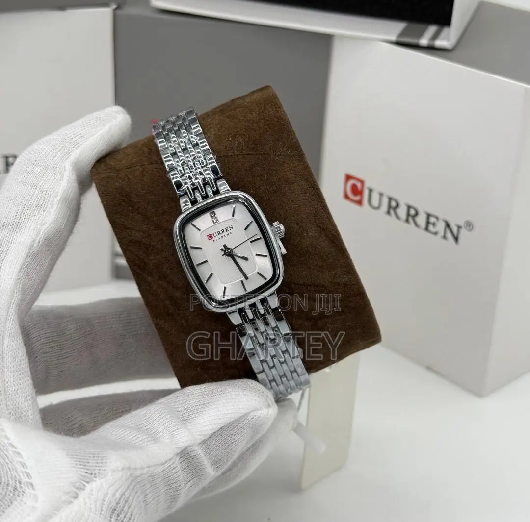 Curren Luxury Square Face Bracelet Watch || for Women