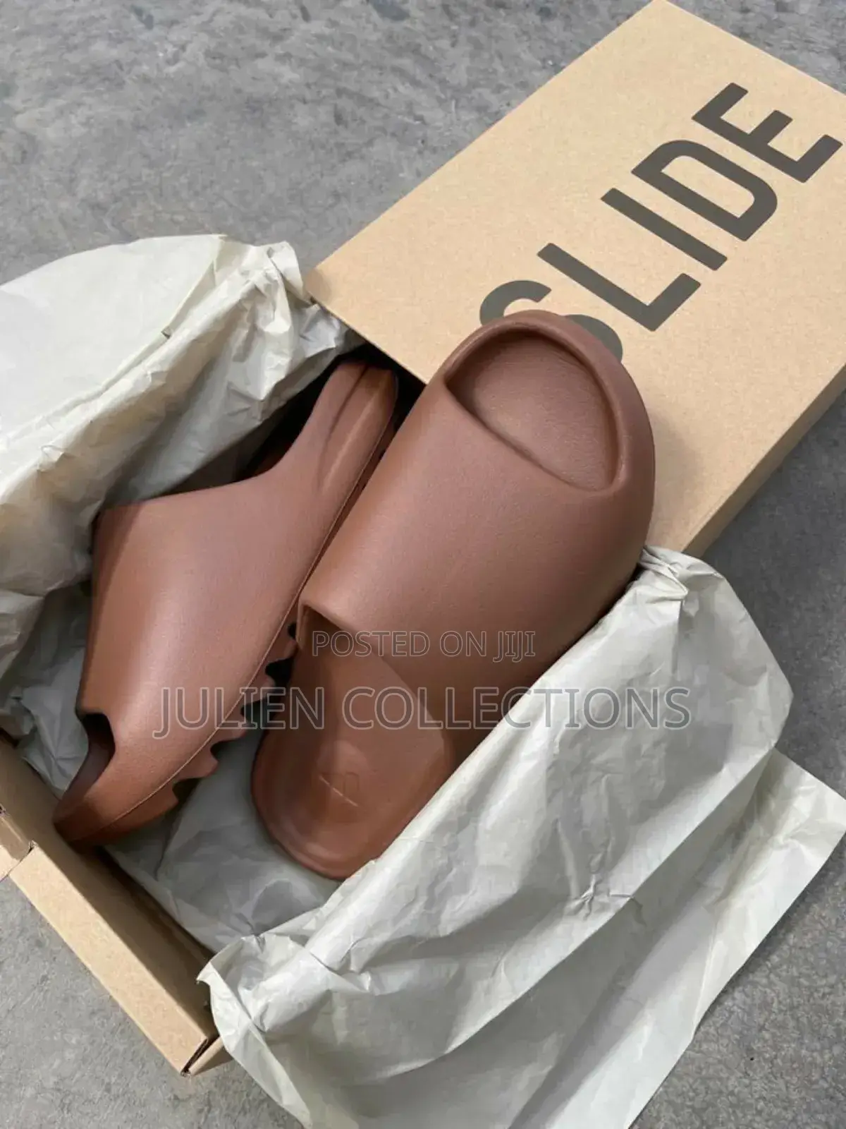 Adidas Yeezy Slides Coffee Brown