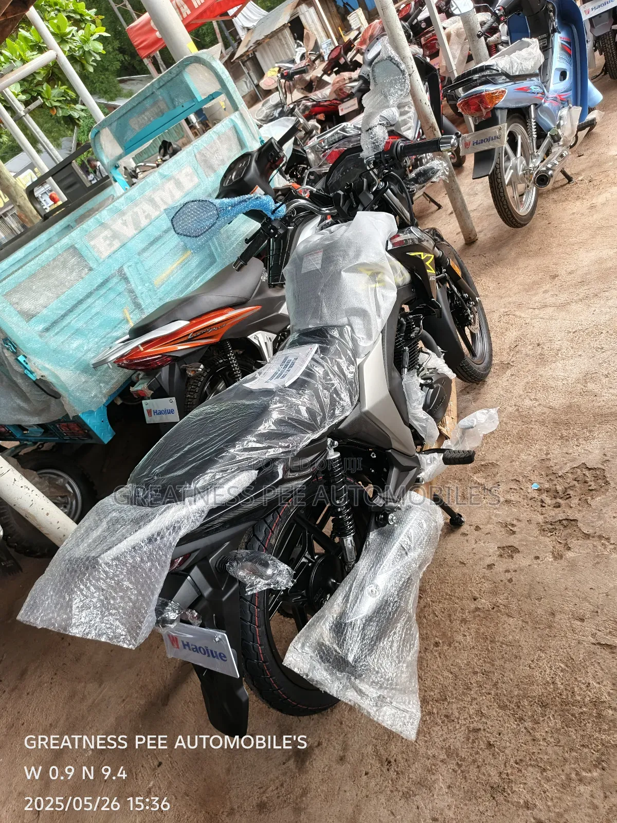 New Haojue DK150S 2025 Black