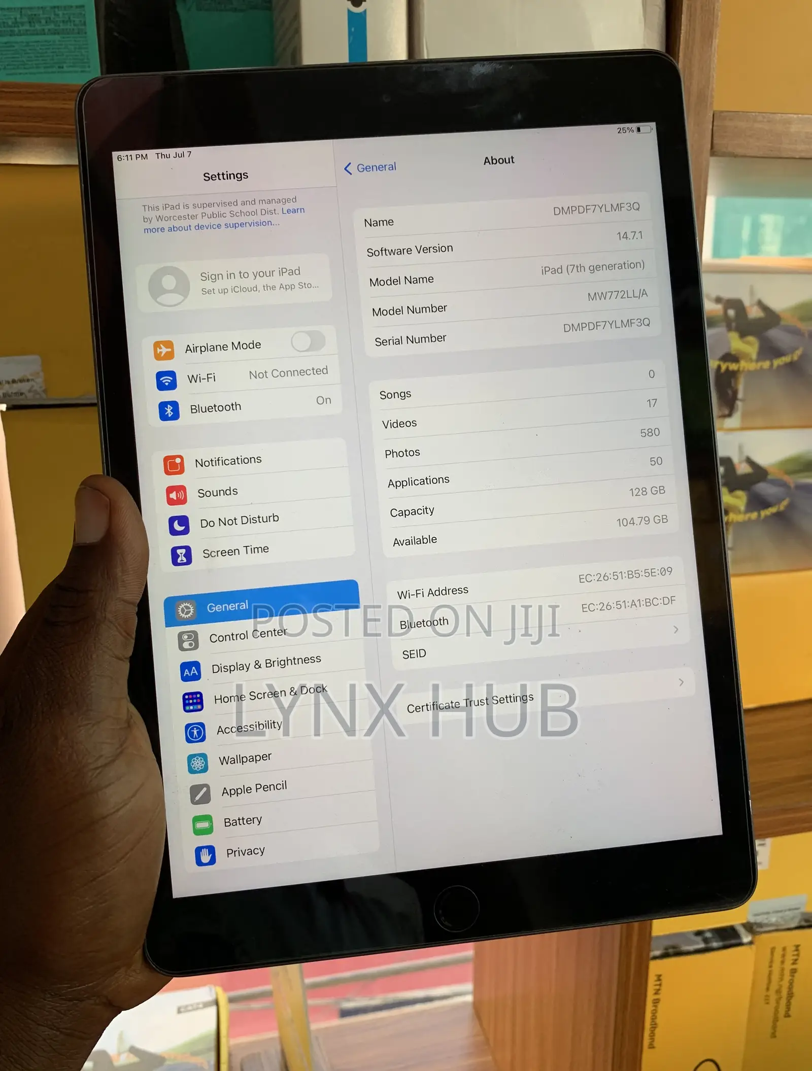 Apple iPad 10.2 (2019) 128 GB Gray