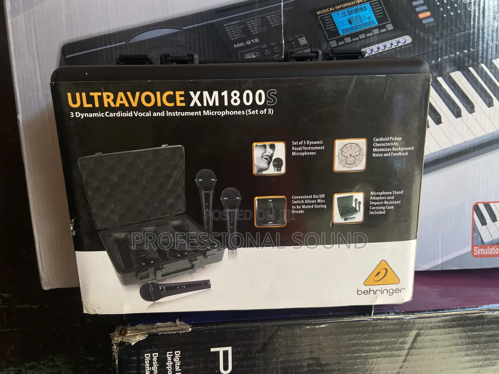 Behringer Cord Microphone