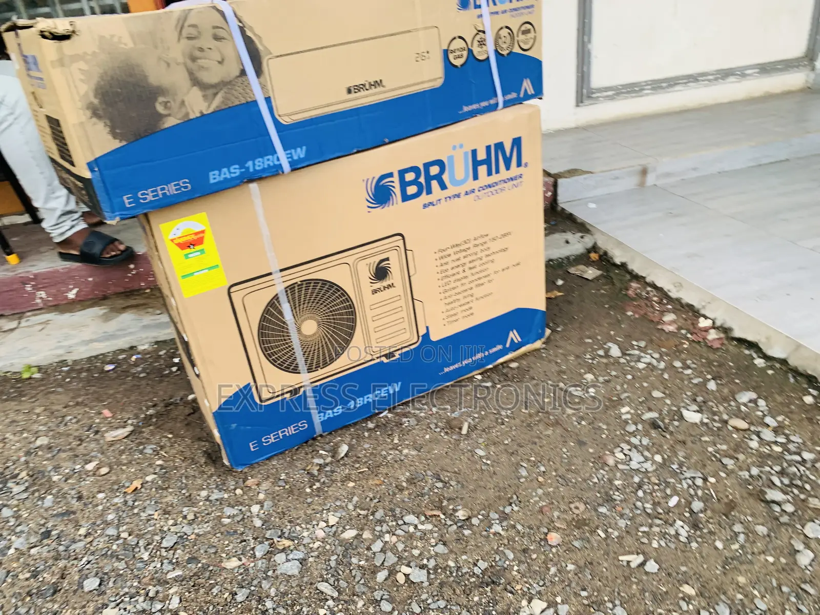 Wide Voltage Range Inverter Split Bruhm 2.5hp