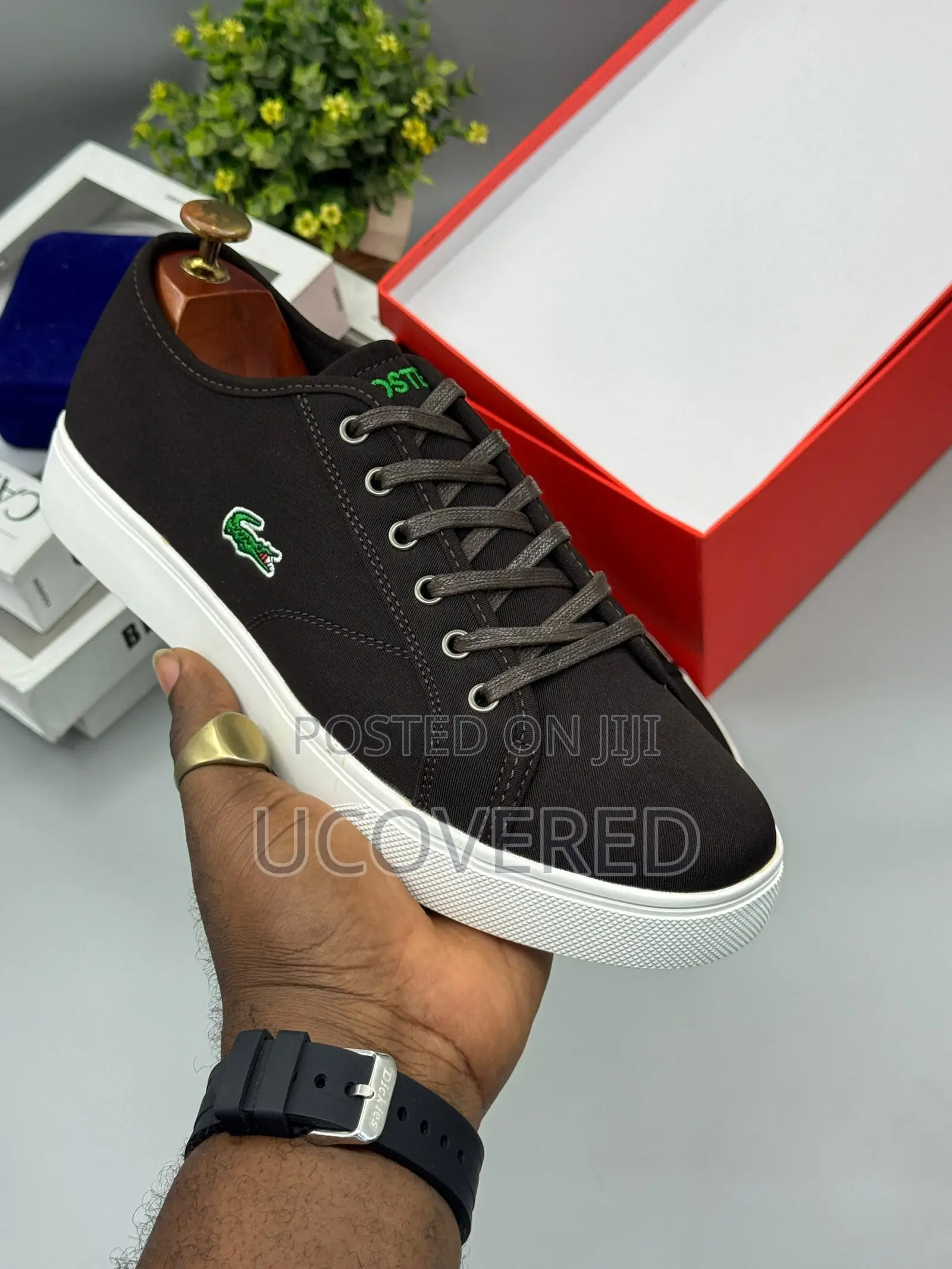 Lacoste Men’S Leron Tri 1 Walking Shoe