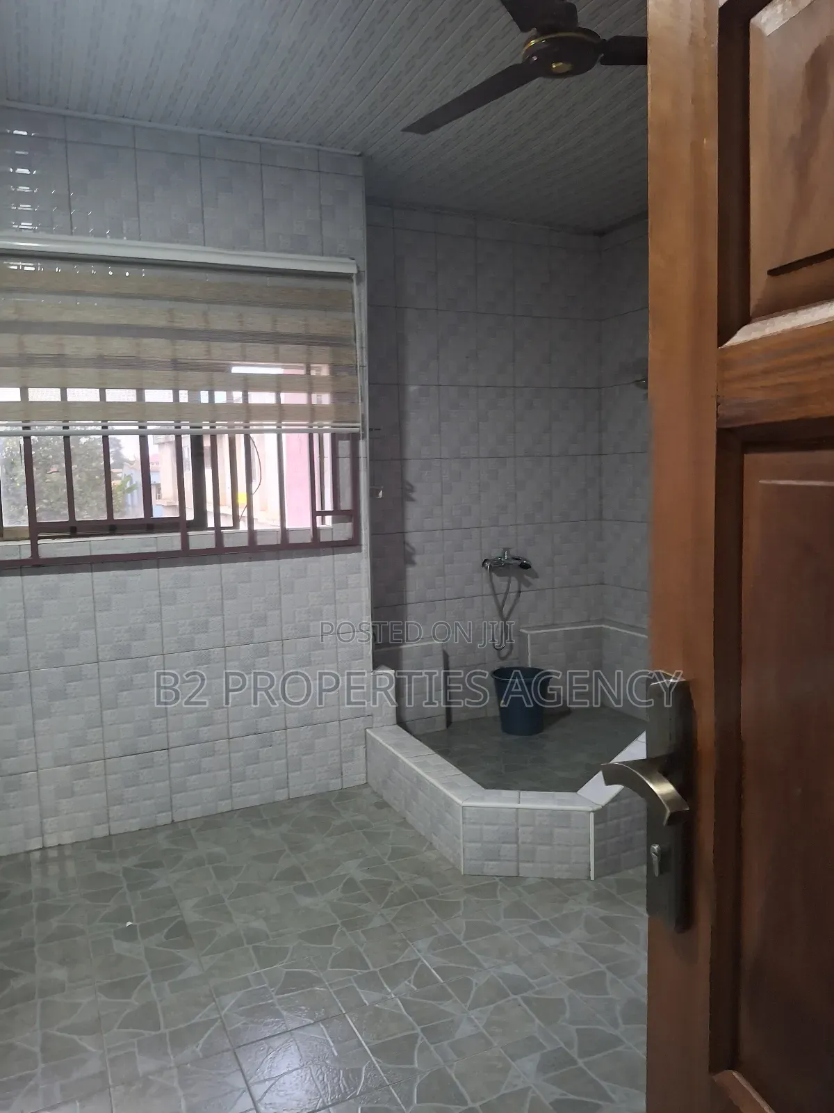 Furnished 5bdrm House in B2 Properties Agency, Kumasi Metropolitan