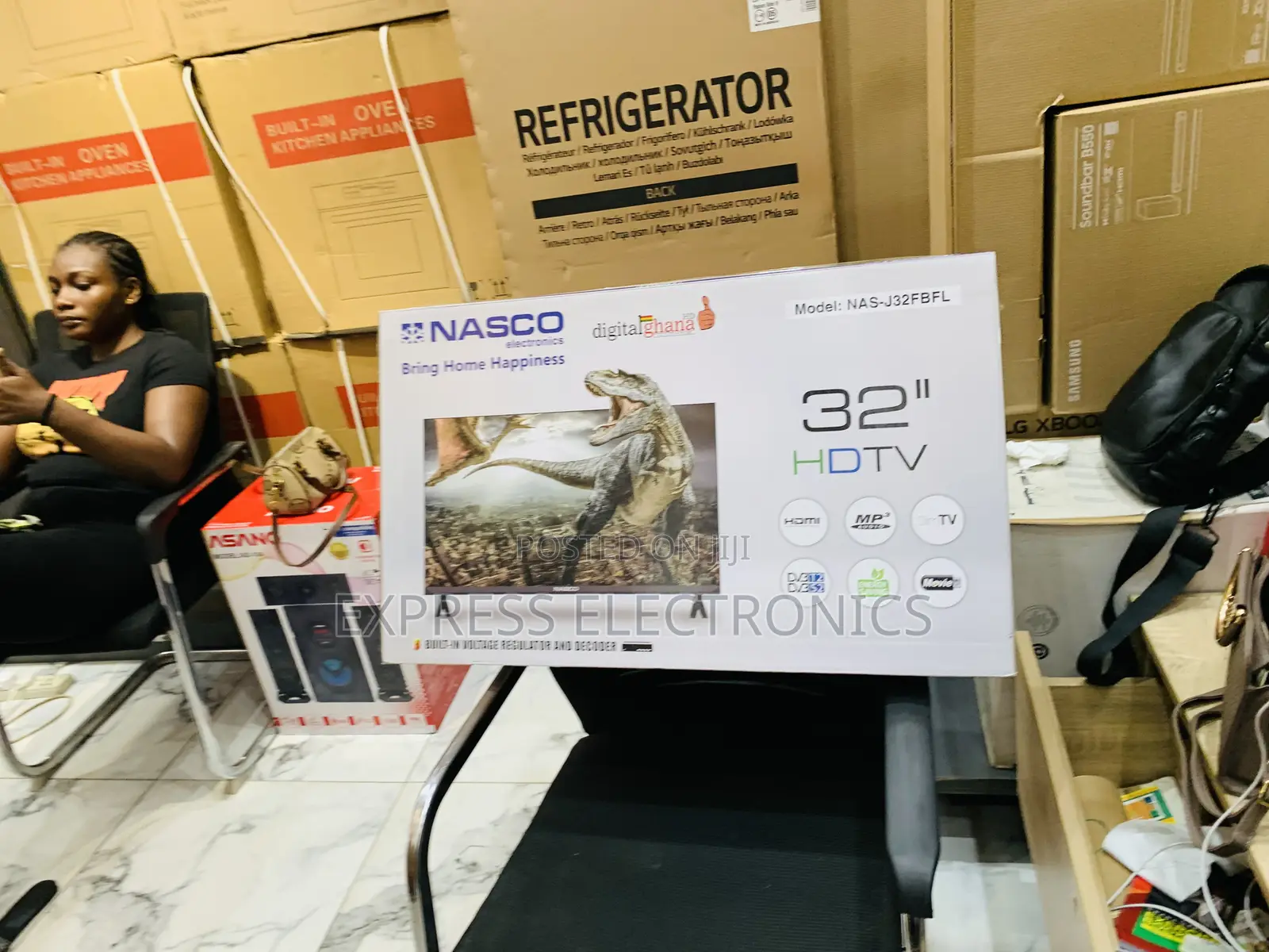 Ultra Modern Slim FHD Satellite Digital Nasco 32”