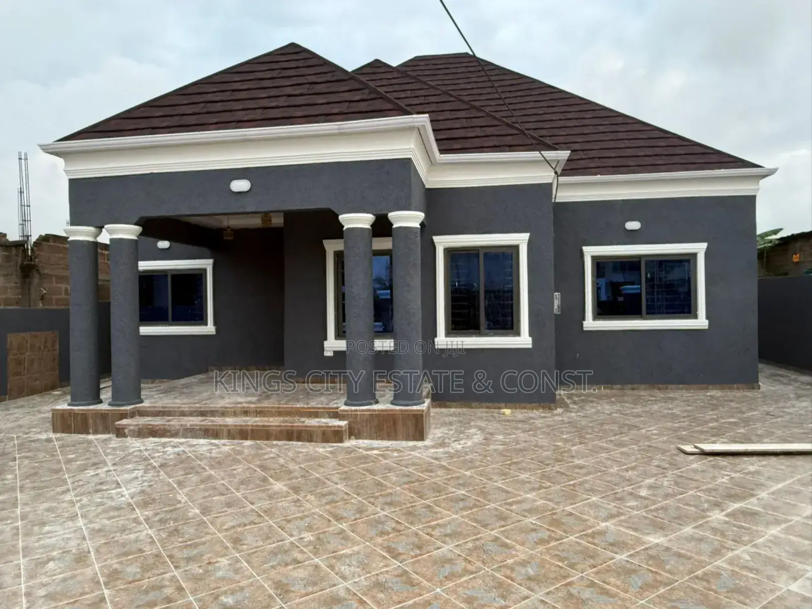 3bdrm House in Odumasi-Estate, Ablekuma for sale