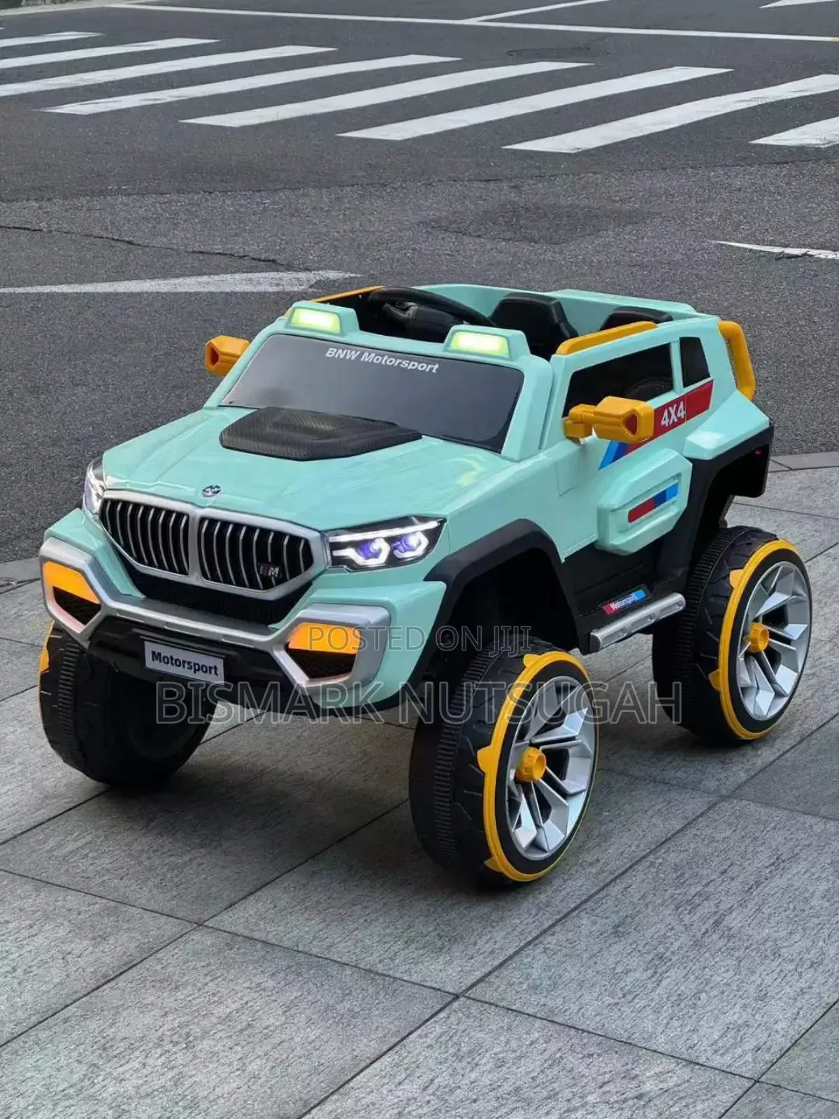 Four Wheel Electric Toy Car