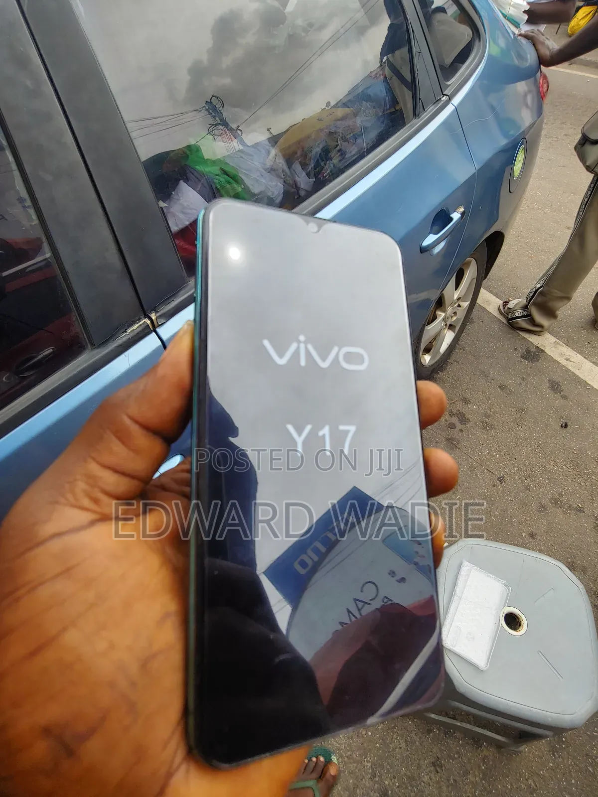 New Vivo Y17 64 GB Blue
