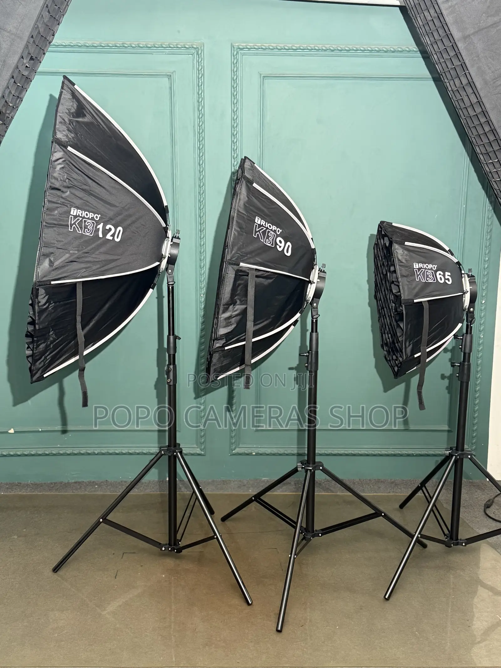 65cm Triopo Rapid Folding Softbox + Grid + Brackets