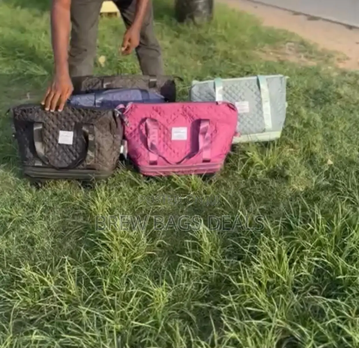 Original Lovevook Handy Zip Expansion Traveling Trolley Bag.