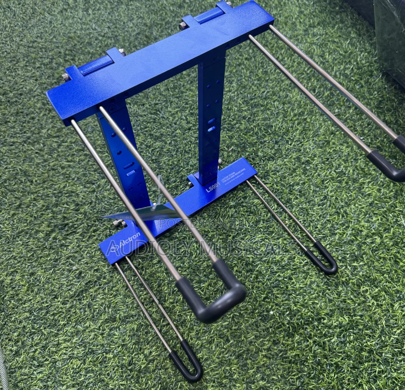 Alctron Professional Laptop Stand for Dj’S