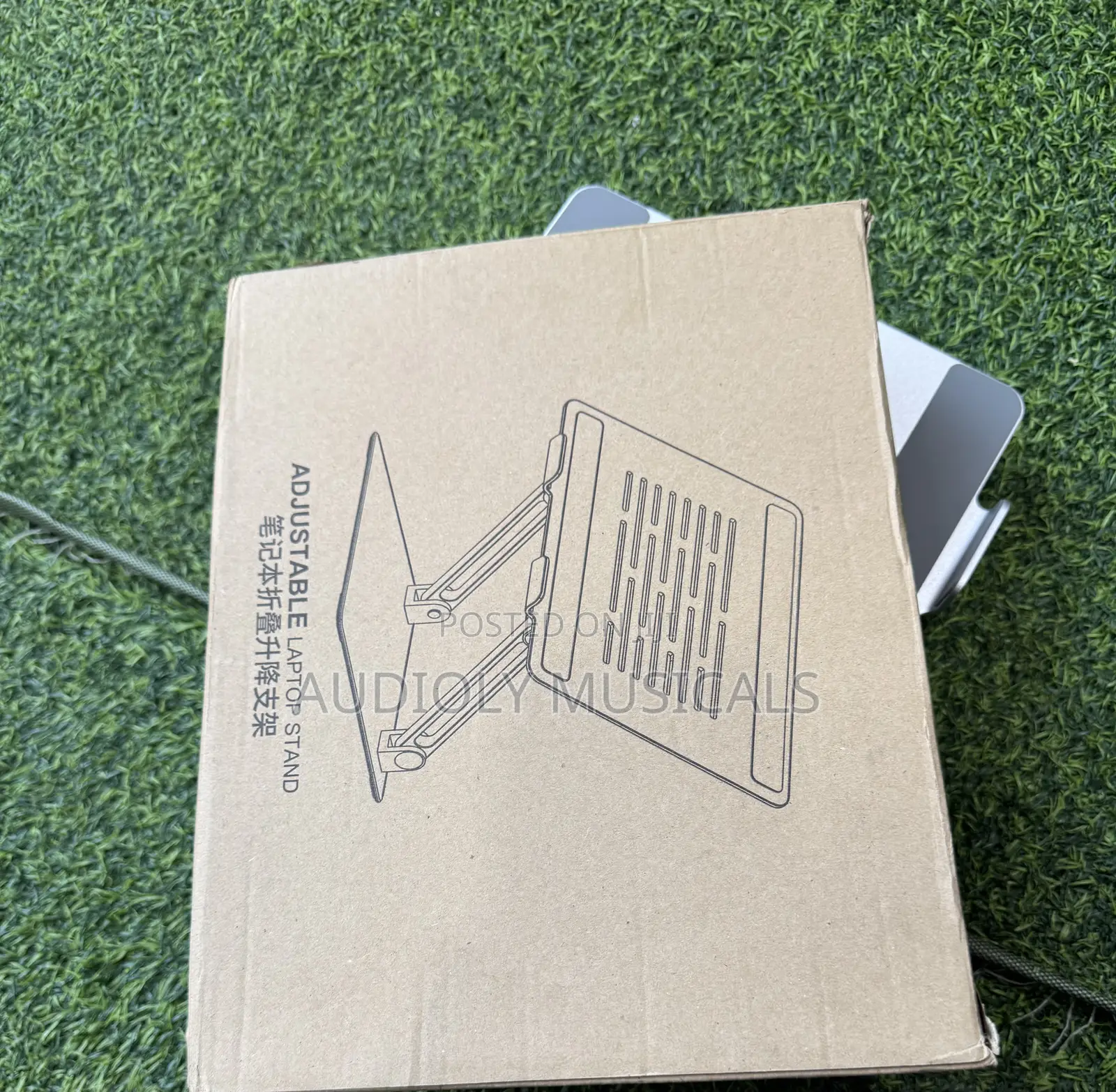 Adjustable Laptop Classic Stand