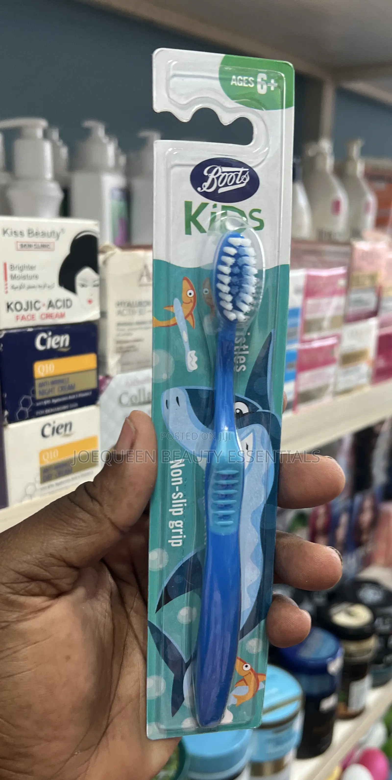 Boots Kids Non Slip Grip Toothbrush