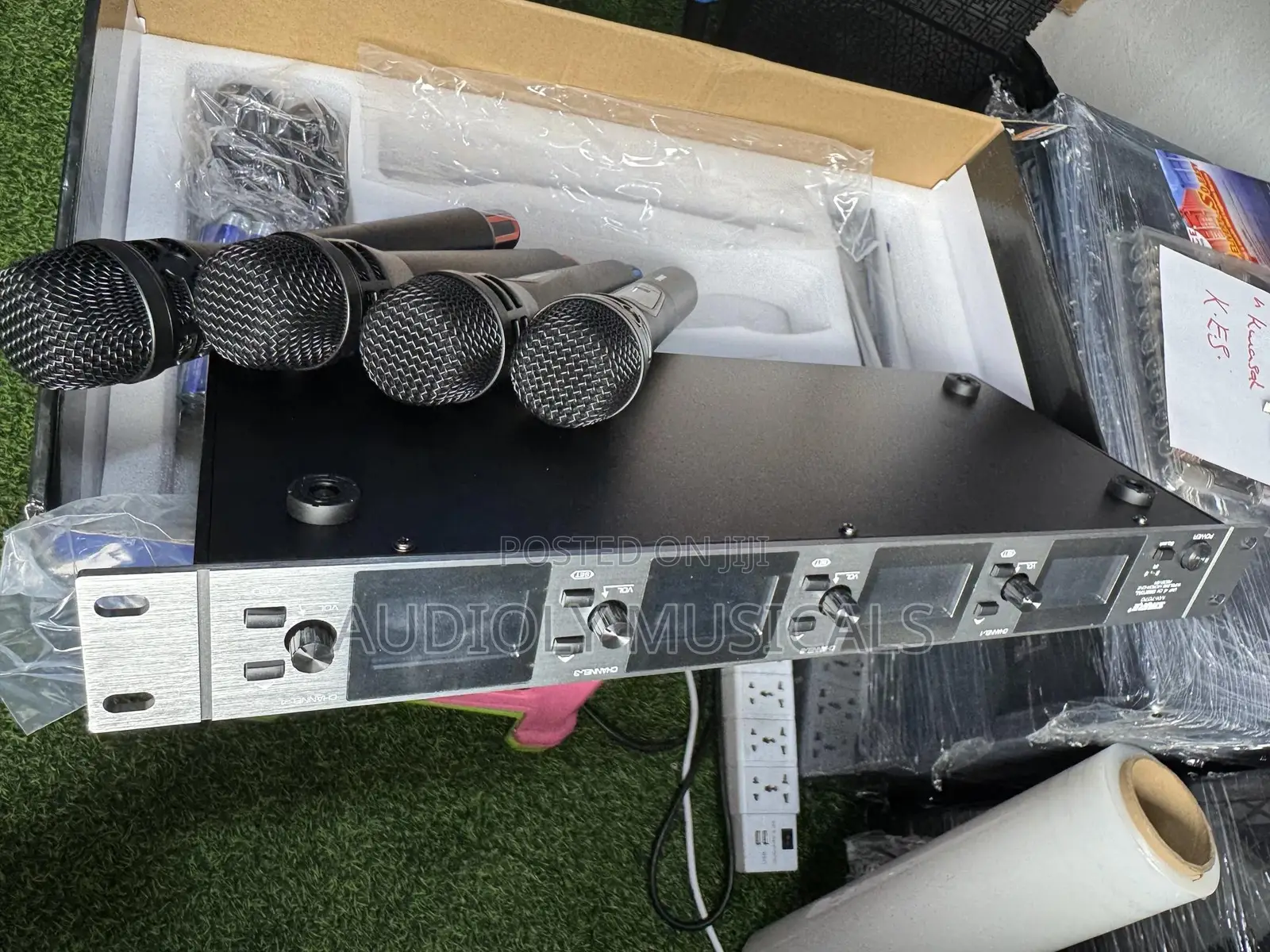 4in1 Uhf Ms 70-70 Microphone