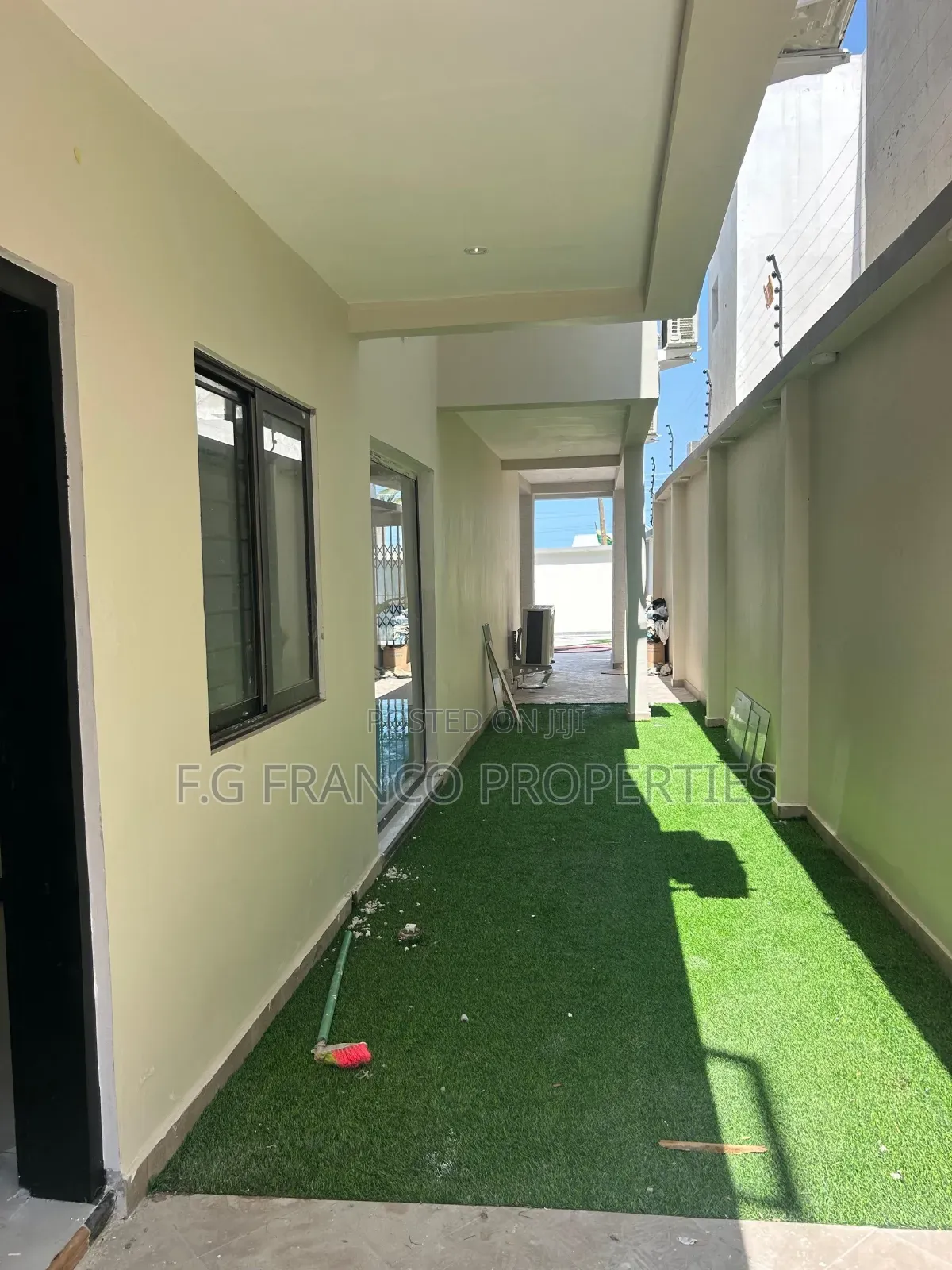 4bdrm House in Kg.Franco Properties, Airport Residential Area for sale