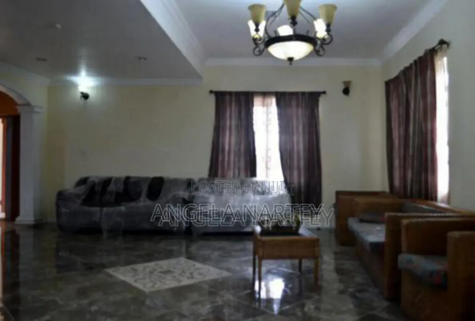 5bdrm House in Sakumono Estates for sale