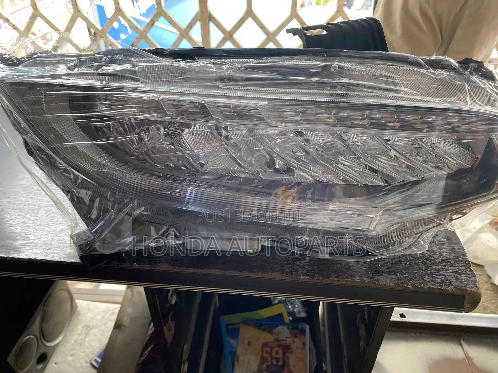 Honda Civic 2016,2017,2019,2021 Headlight Touring (R).